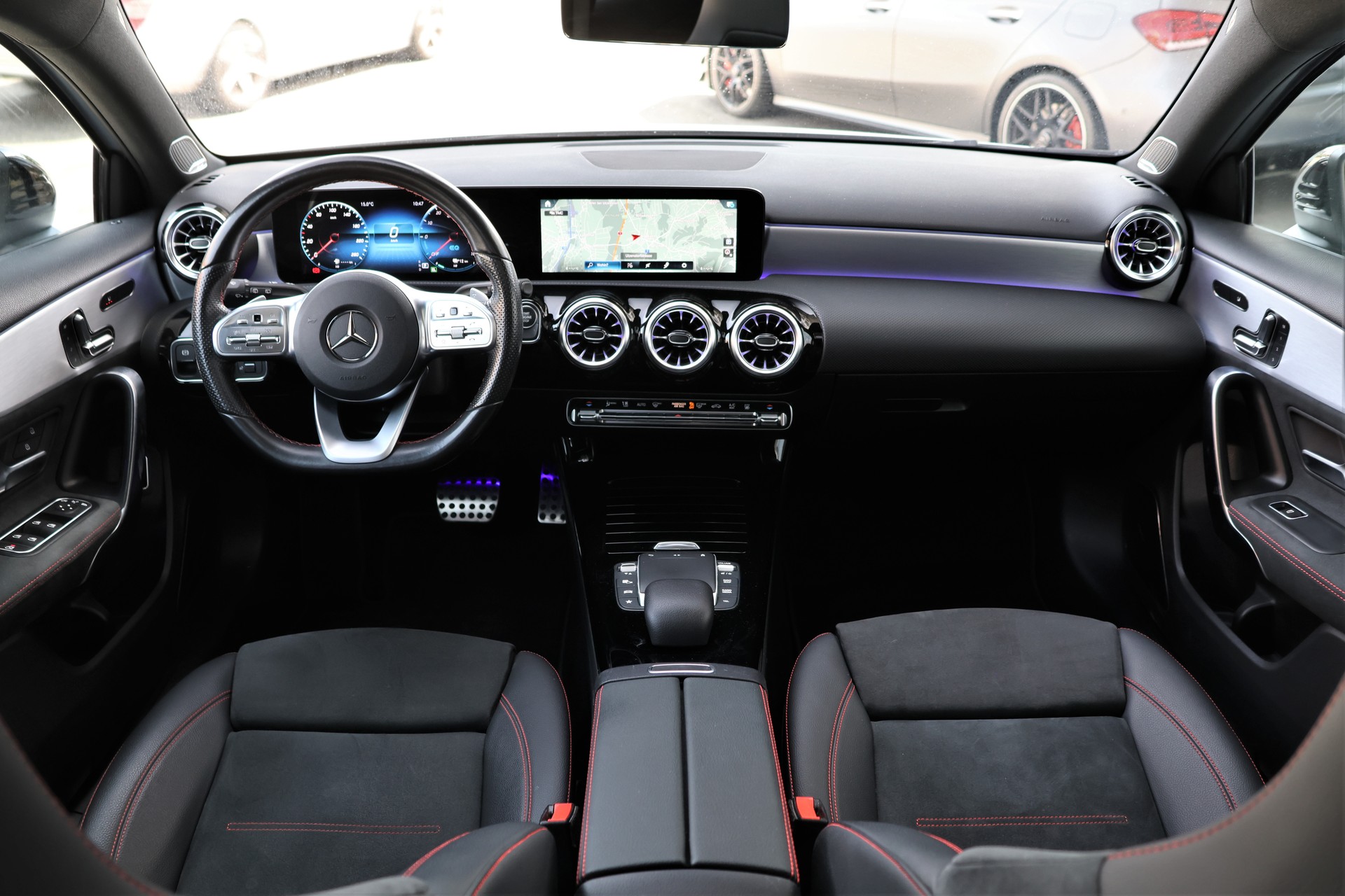 MERCEDES-BENZ A 250e AMG Line 8G-DCT (CH)-image-15