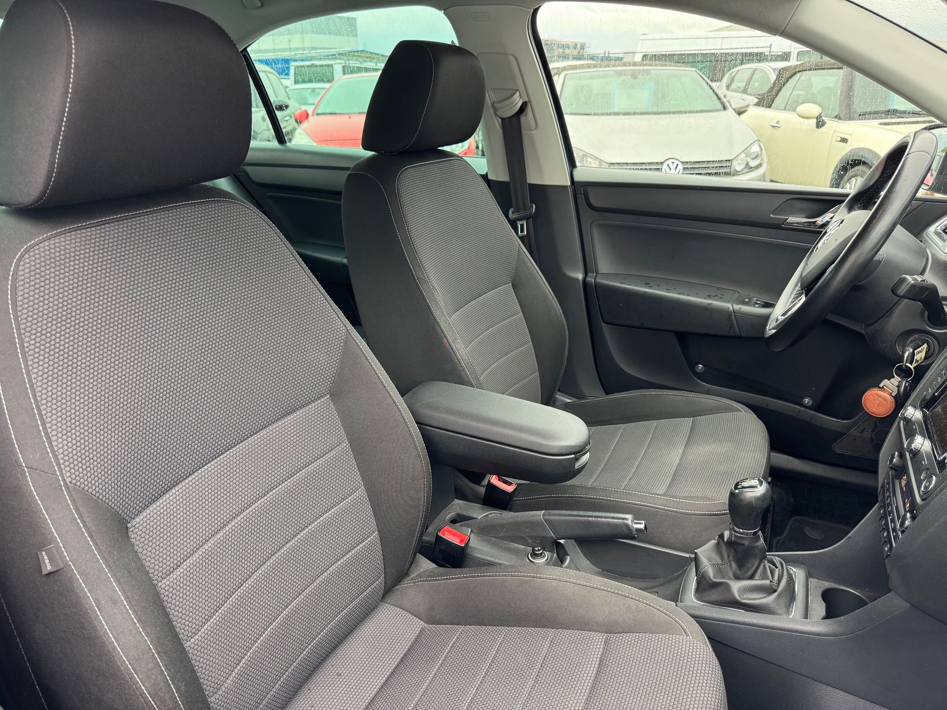 SKODA Rapid 1.2 TSI Elegance-image-13