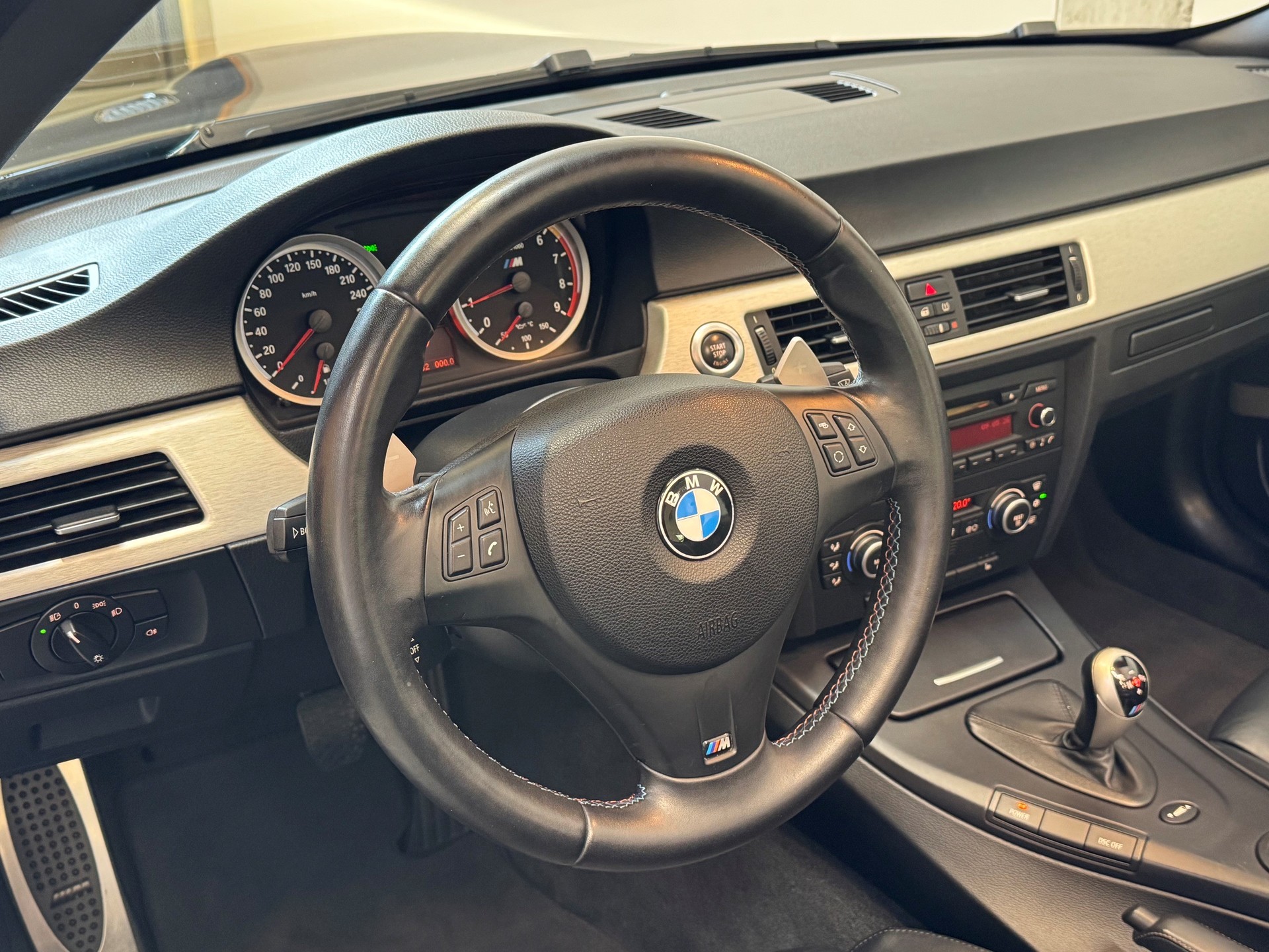 BMW M3 Cabriolet DSG-image-6