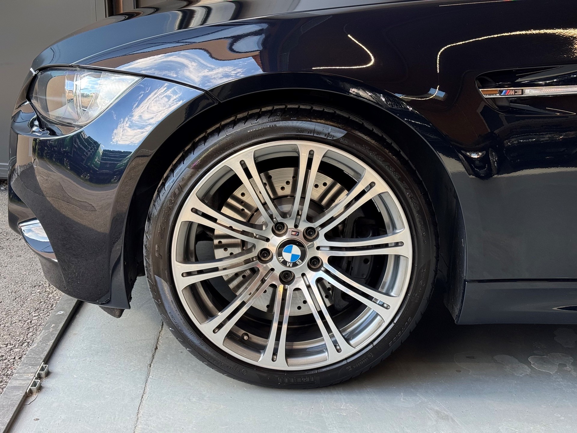 BMW M3 Cabriolet DSG-image-11