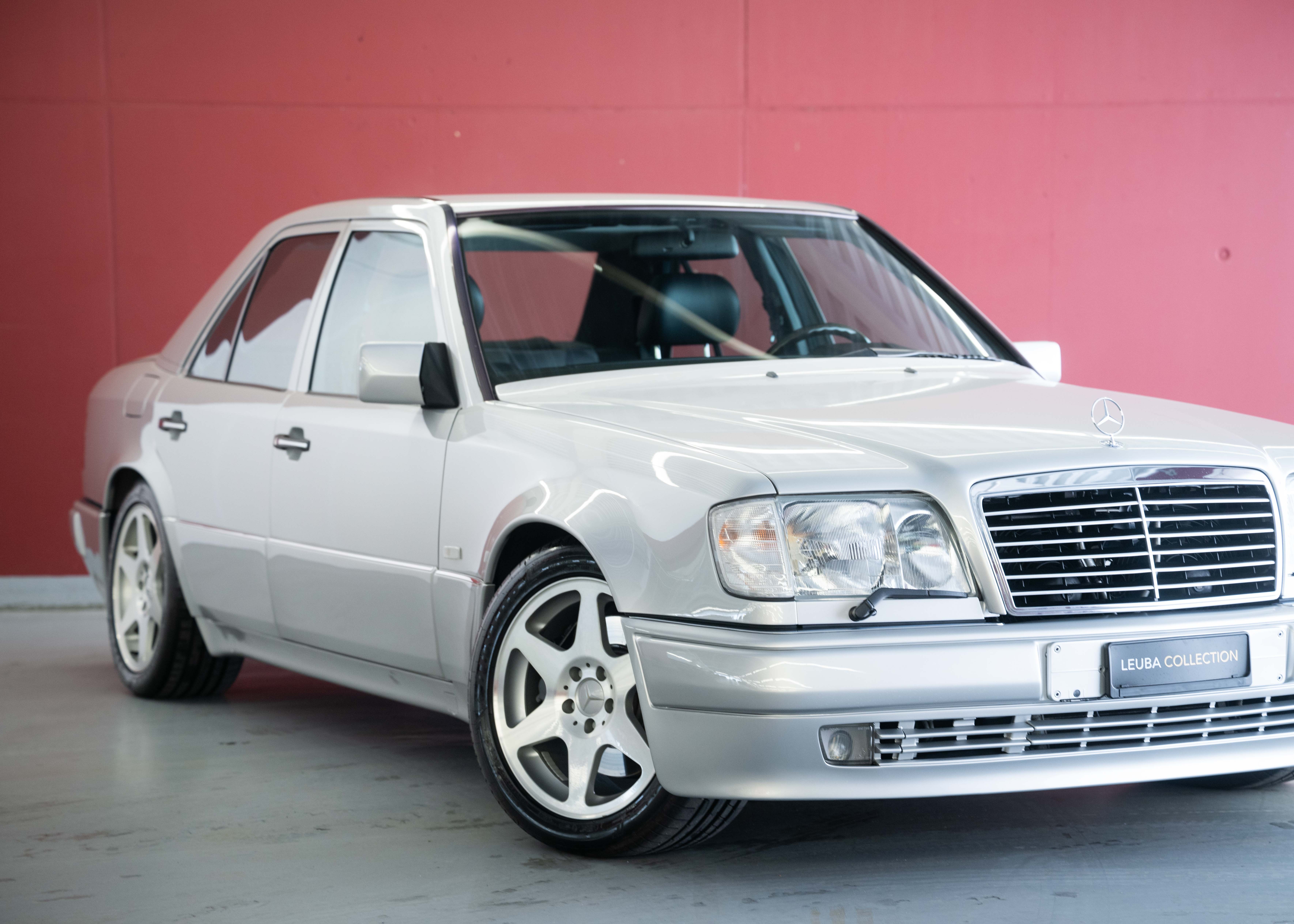 Image MERCEDES-BENZ E-500 E 500 Limited (German car, 100% original, mint condition, 1st paint, full service history)