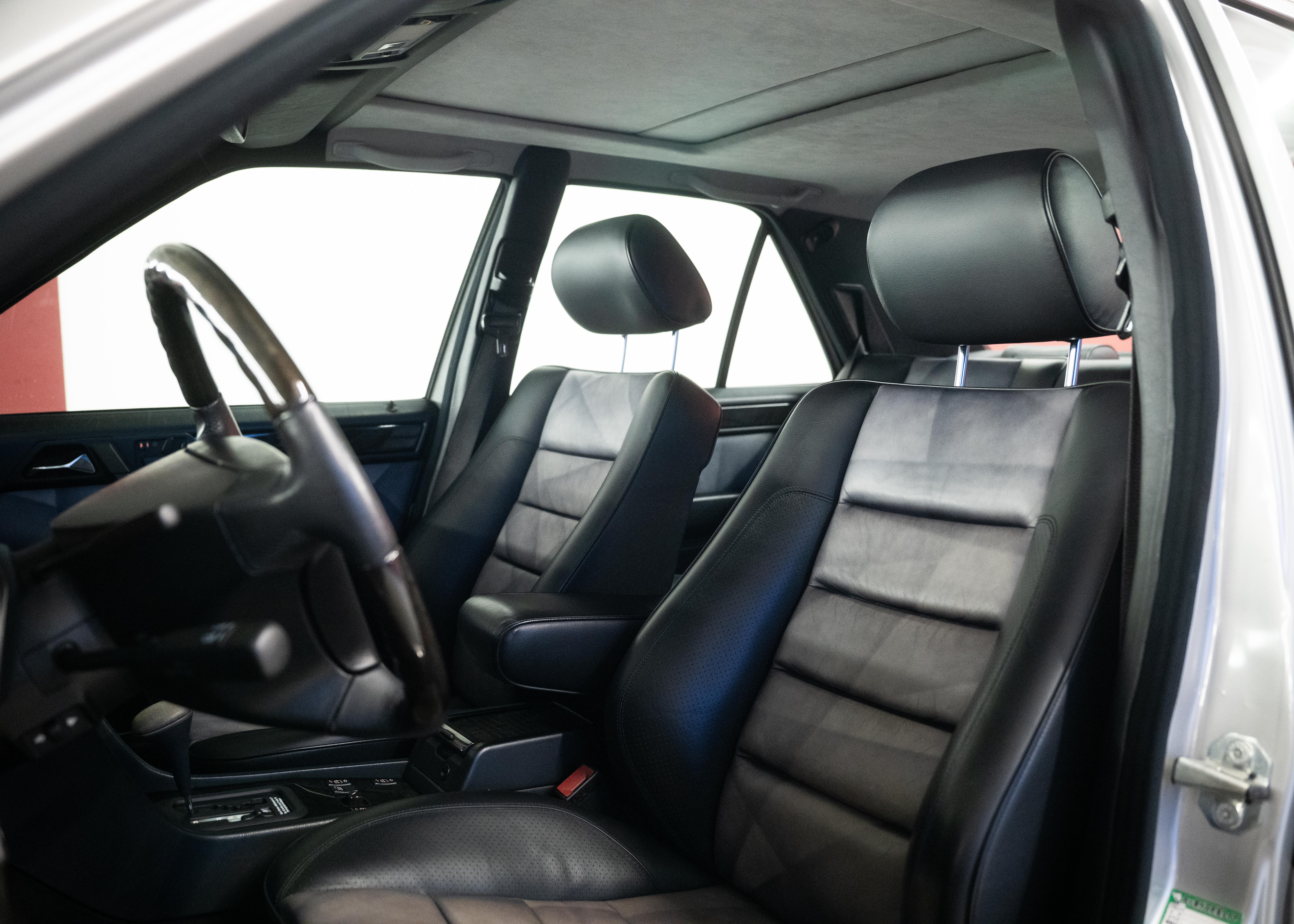 Image MERCEDES-BENZ E-500 E 500 Limited (German car, 100% original, mint condition, 1st paint, full service history)