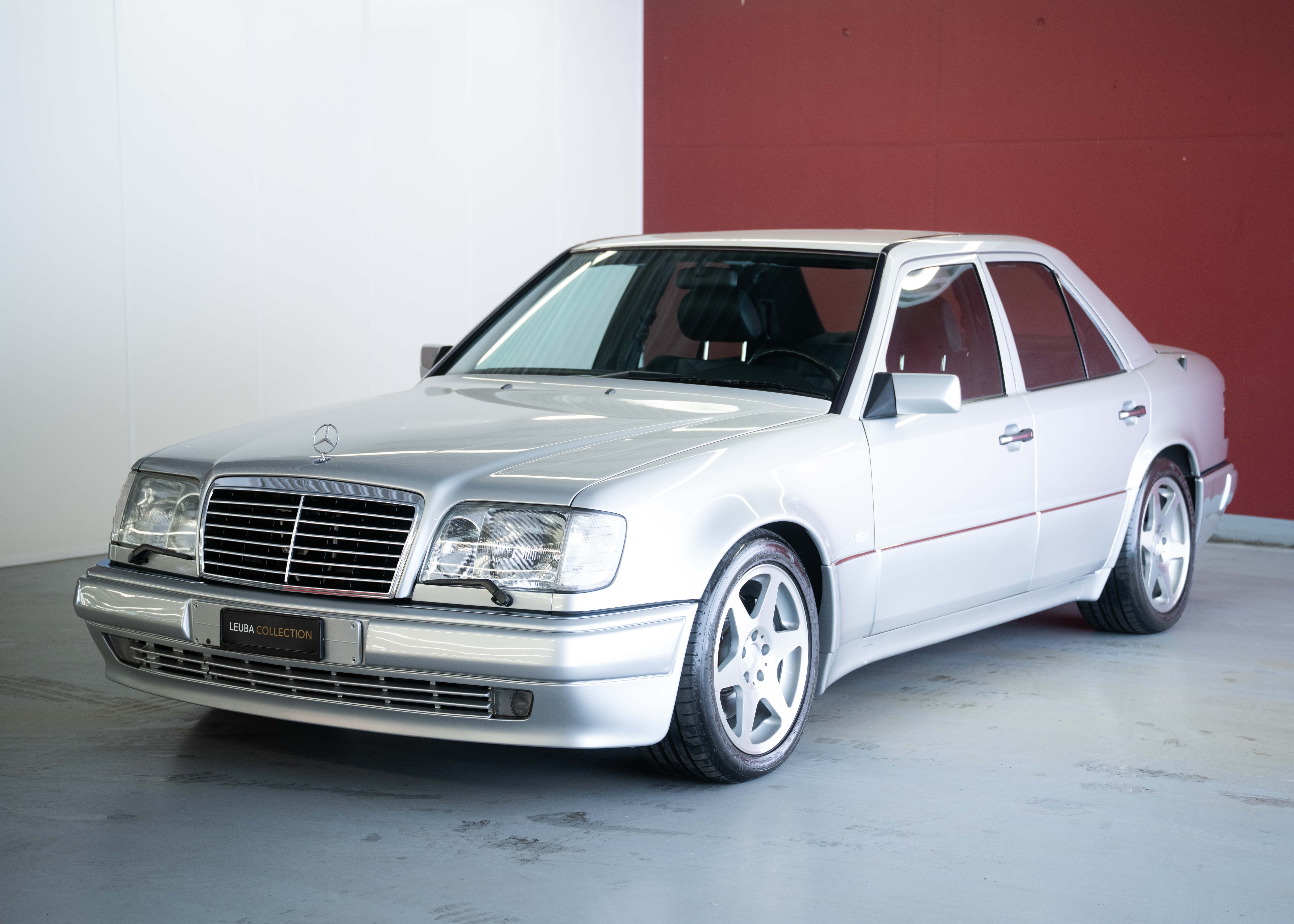 Image MERCEDES-BENZ E-500 E 500 Limited (German car, 100% original, mint condition, 1st paint, full service history)