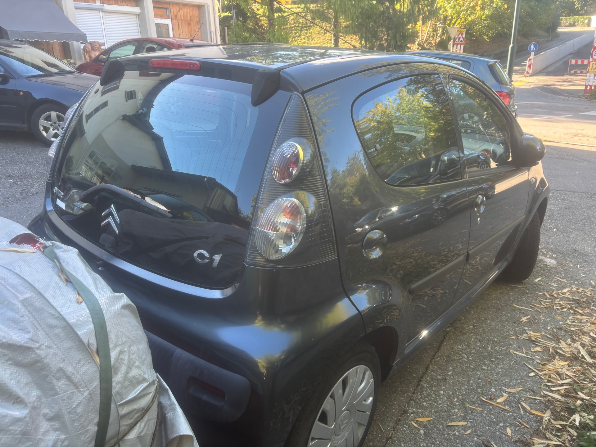 CITROEN C1 1.0i Edition-image-13