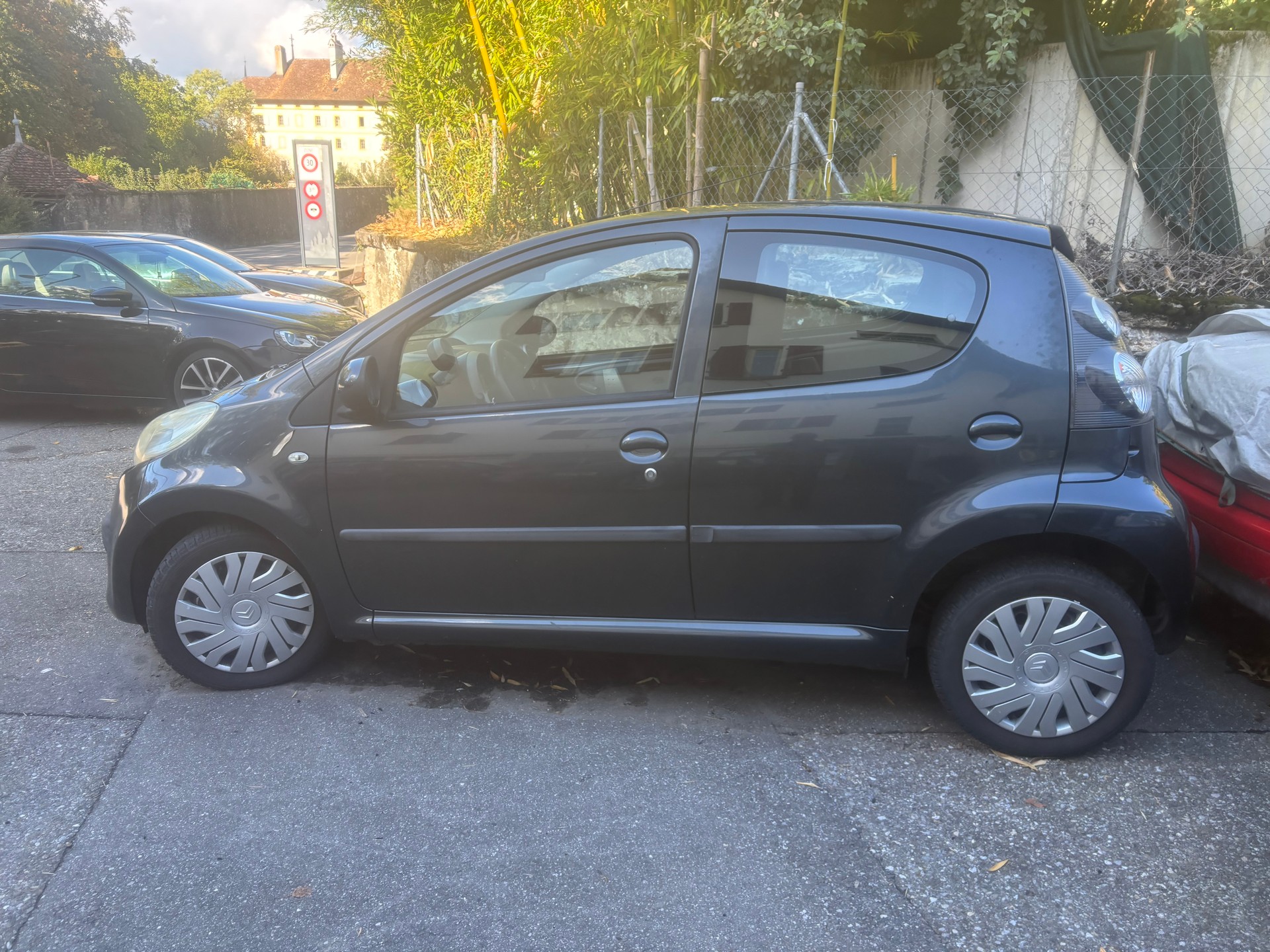 CITROEN C1 1.0i Edition-image-12