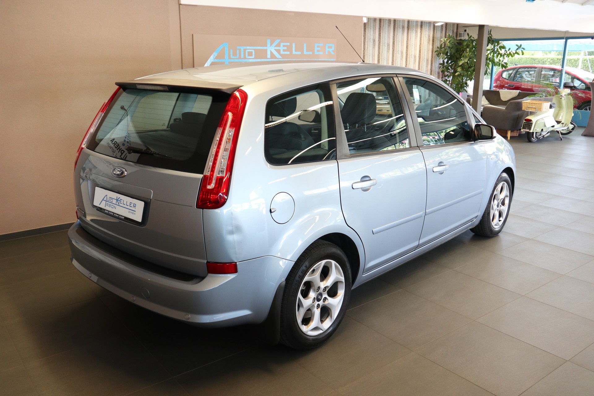 FORD C-Max 2.0 16V Titanium Automatic-image-6