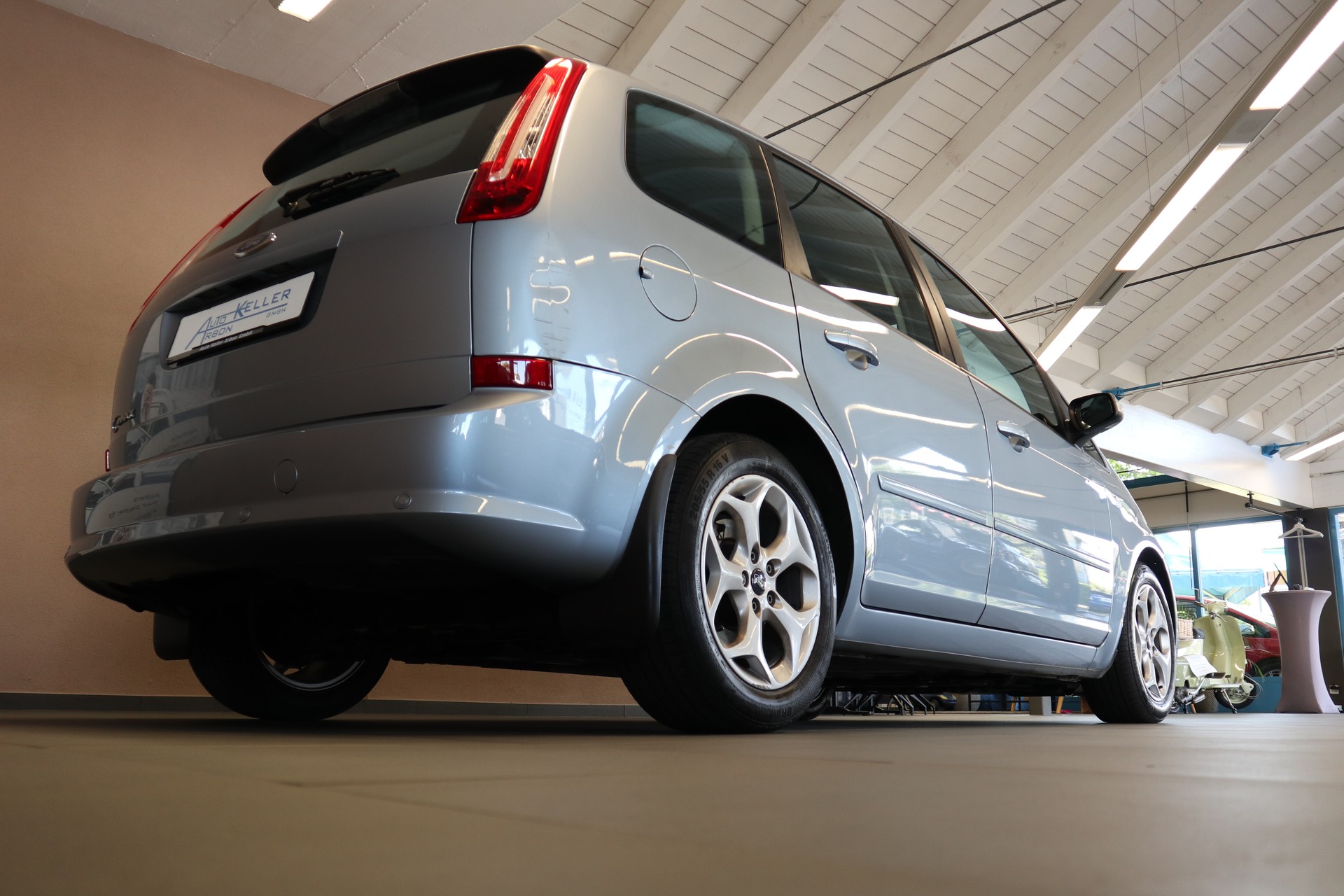 FORD C-Max 2.0 16V Titanium Automatic-image-5