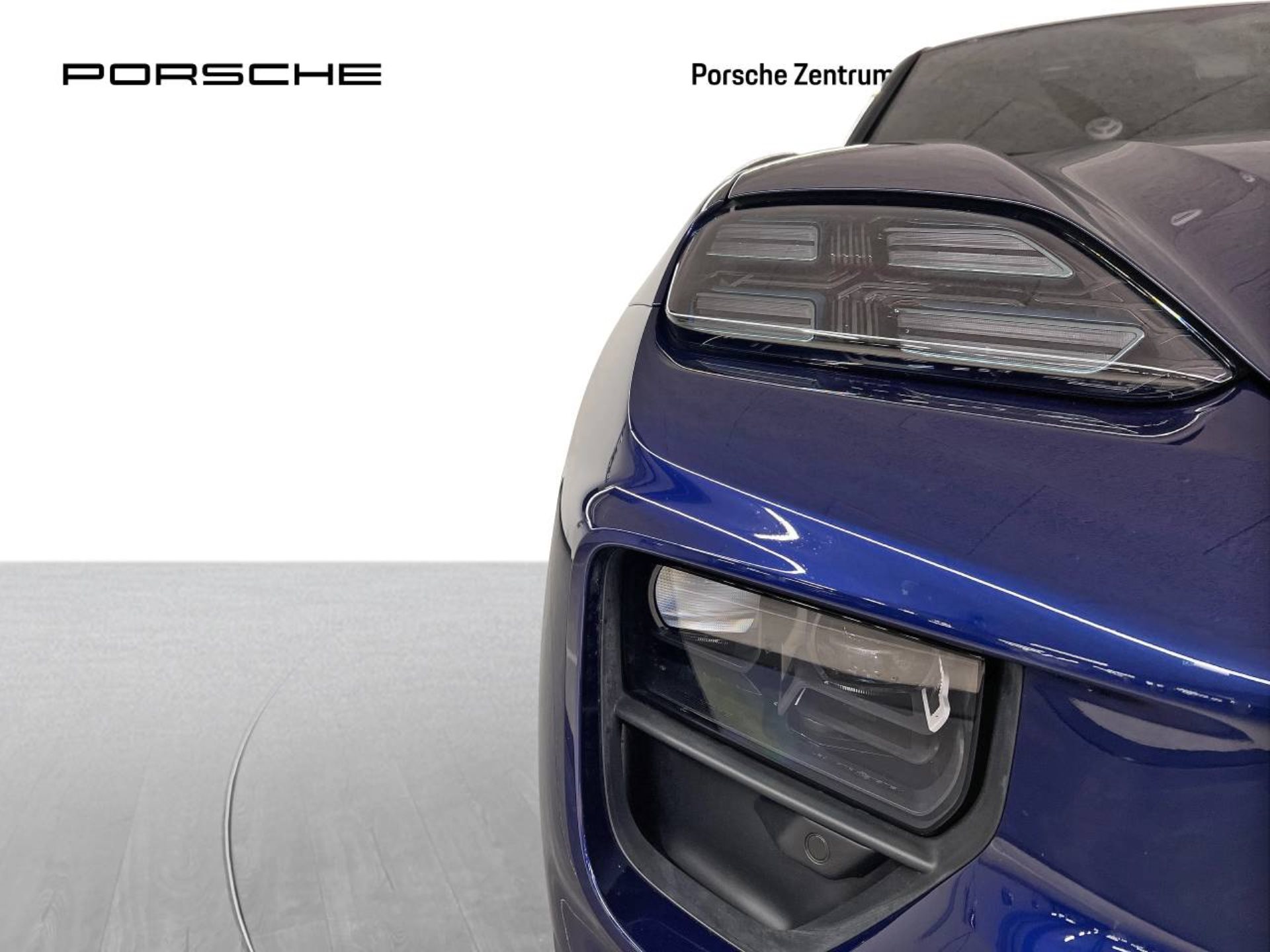 PORSCHE Macan 4-image-11