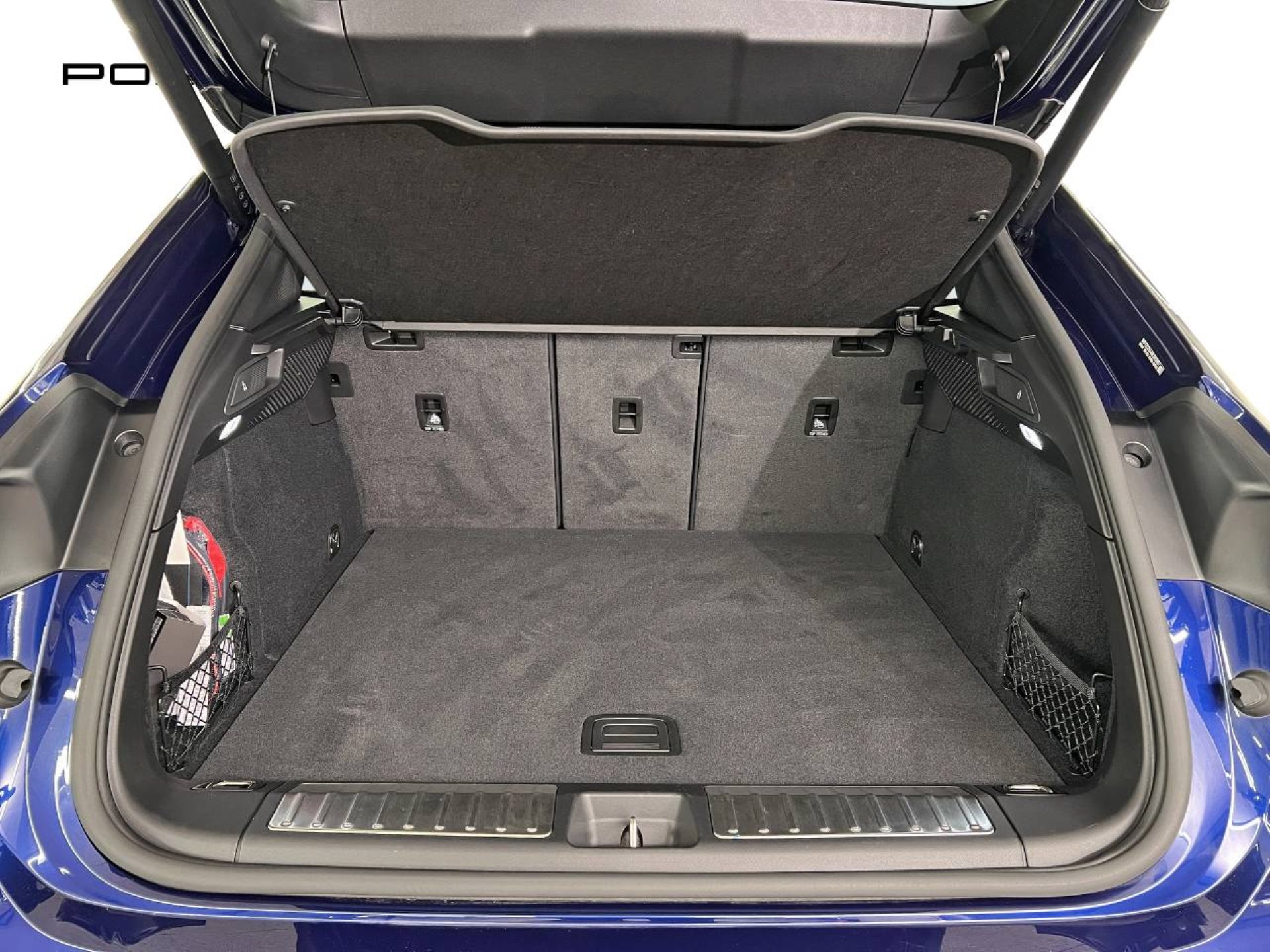 PORSCHE Macan 4-image-14
