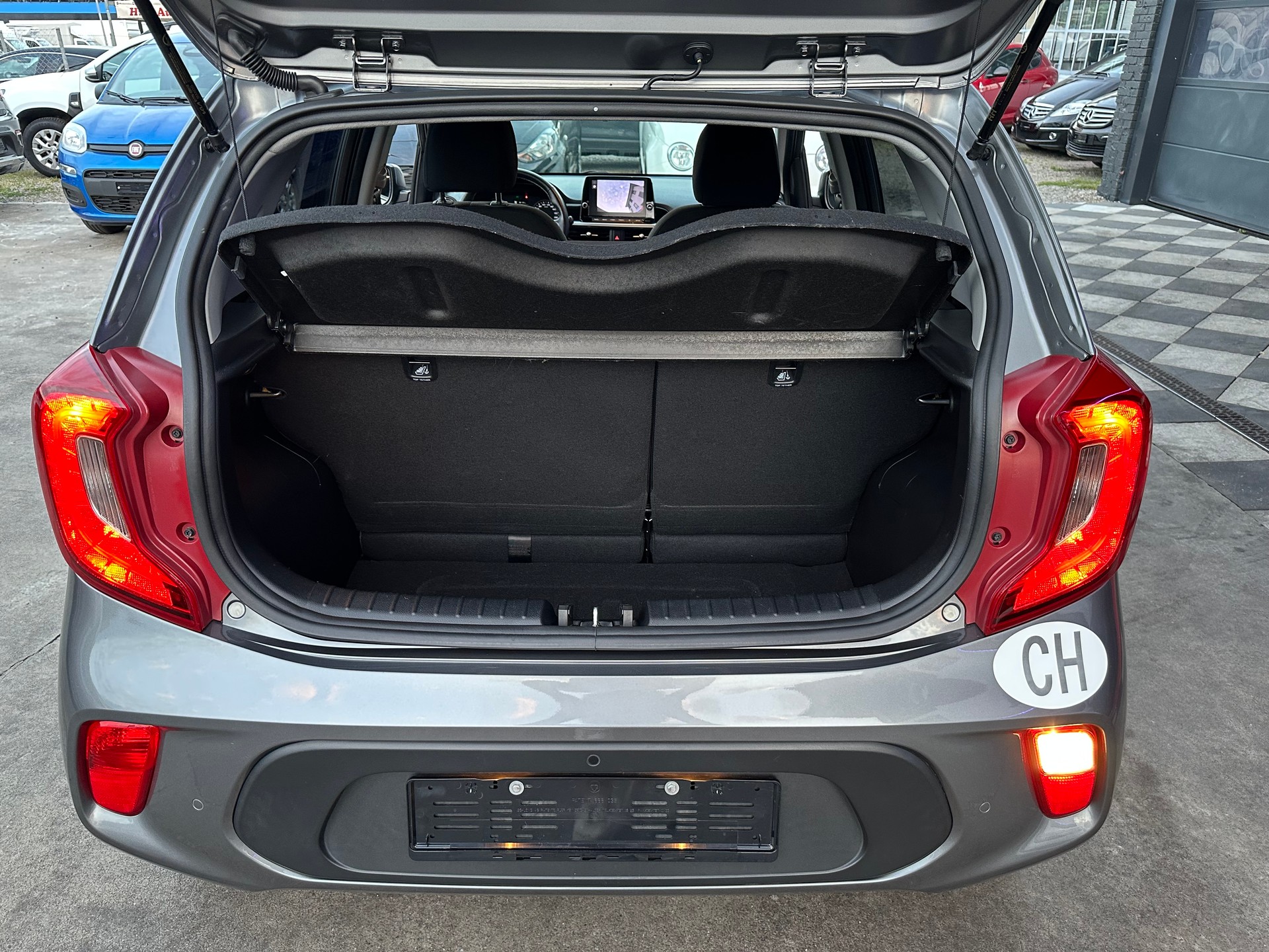 KIA Picanto 1.0 CVVT First Edition AMT-image-8