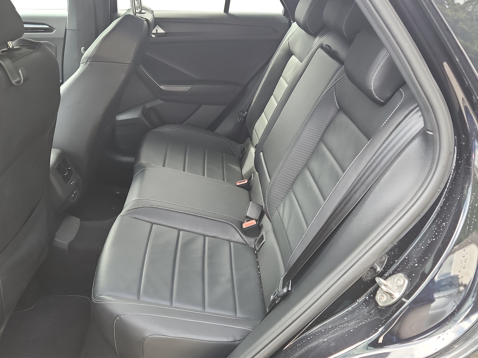 VW T-Roc 1.5 TSI EVO R-Line DSG-image-13