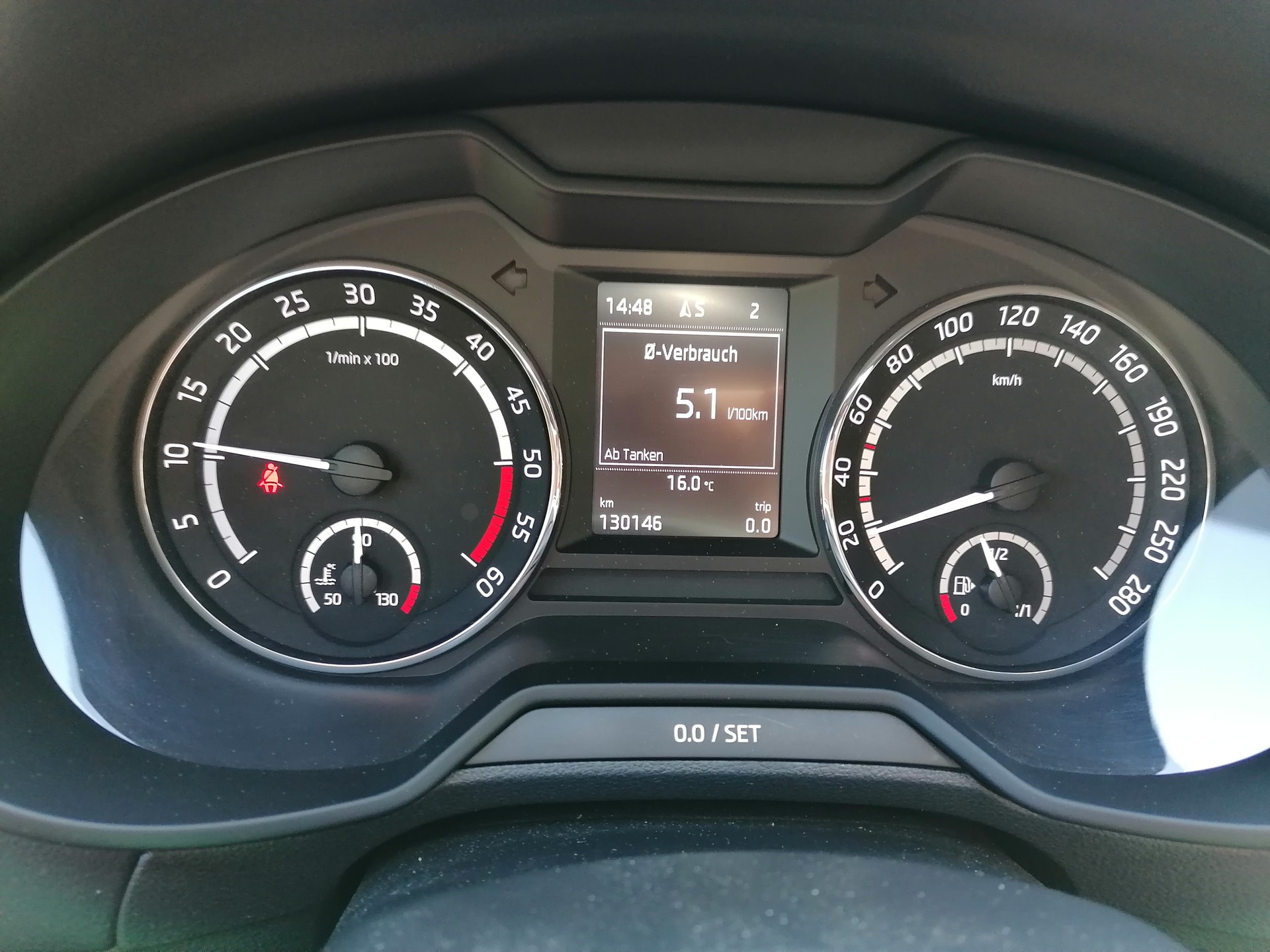 SKODA 2.0 TDI 184 RS-image-2