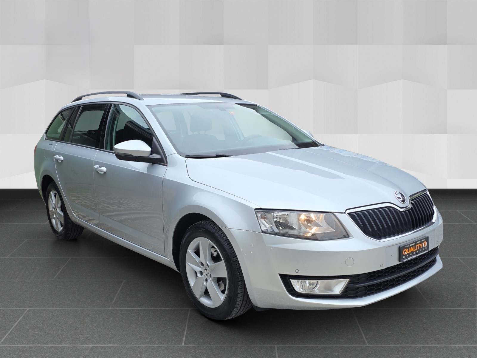 SKODA Octavia Combi 1.6 TDI Ambition 4x4-image-2