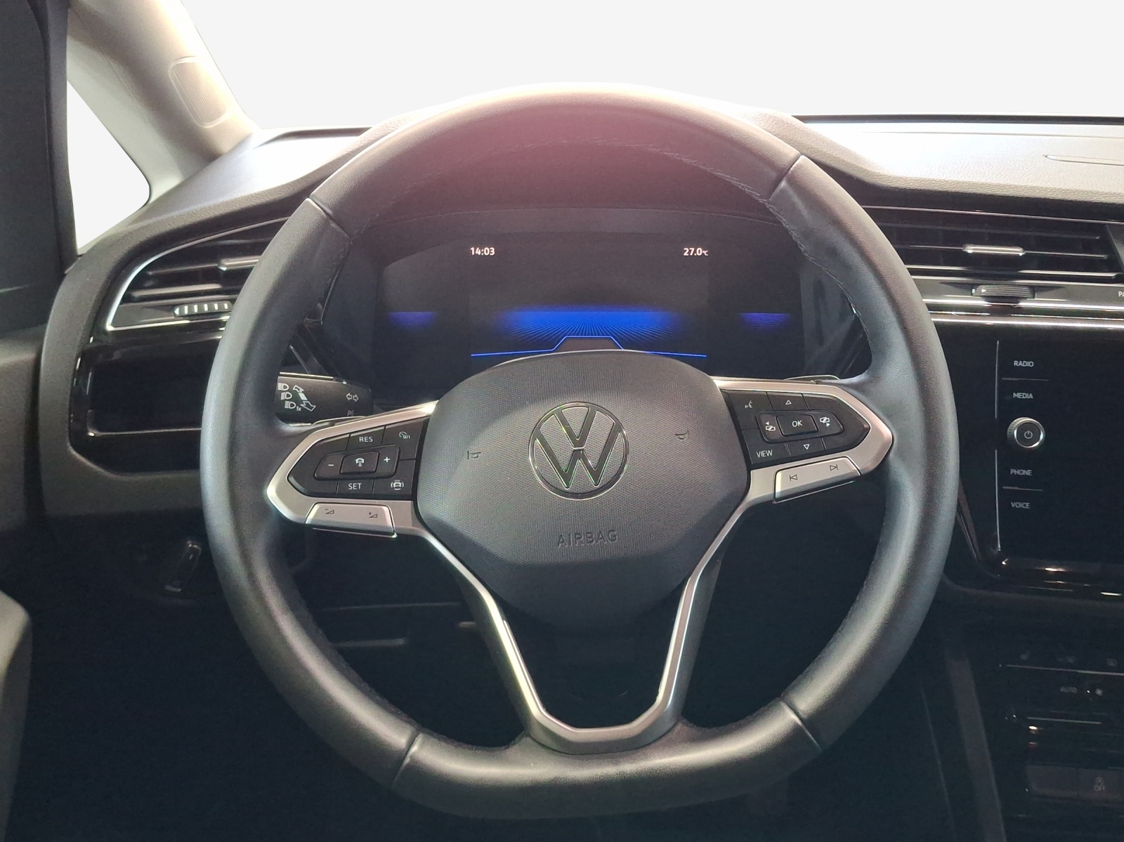 VW Touran 1.5 TSI EVO Comfortline DSG-image-9