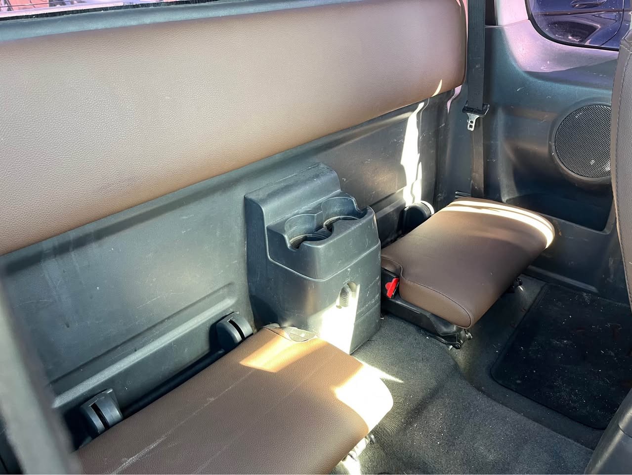 ISUZU D-MAX SpaceCab LS 2.5 4x4-image-9