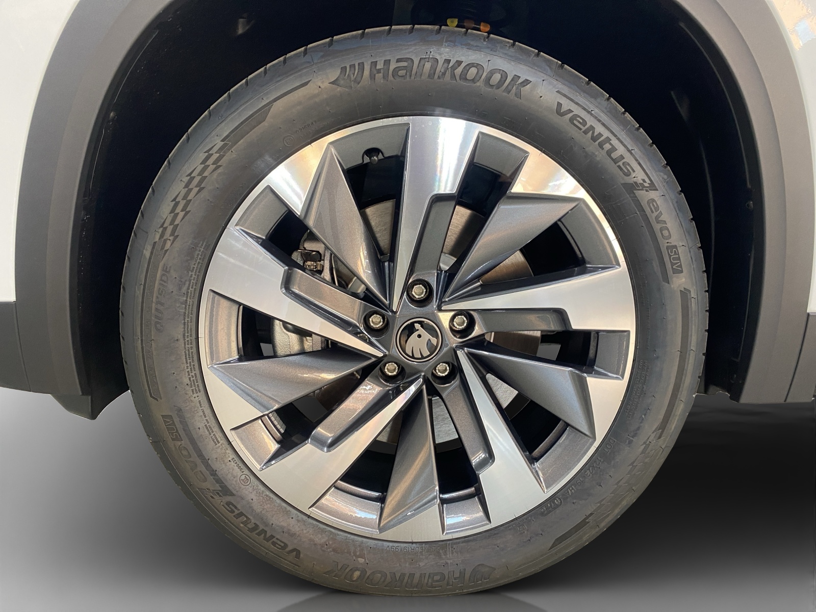 SKODA Kodiaq 2.0 TSI Dynamic 4x4-image-15