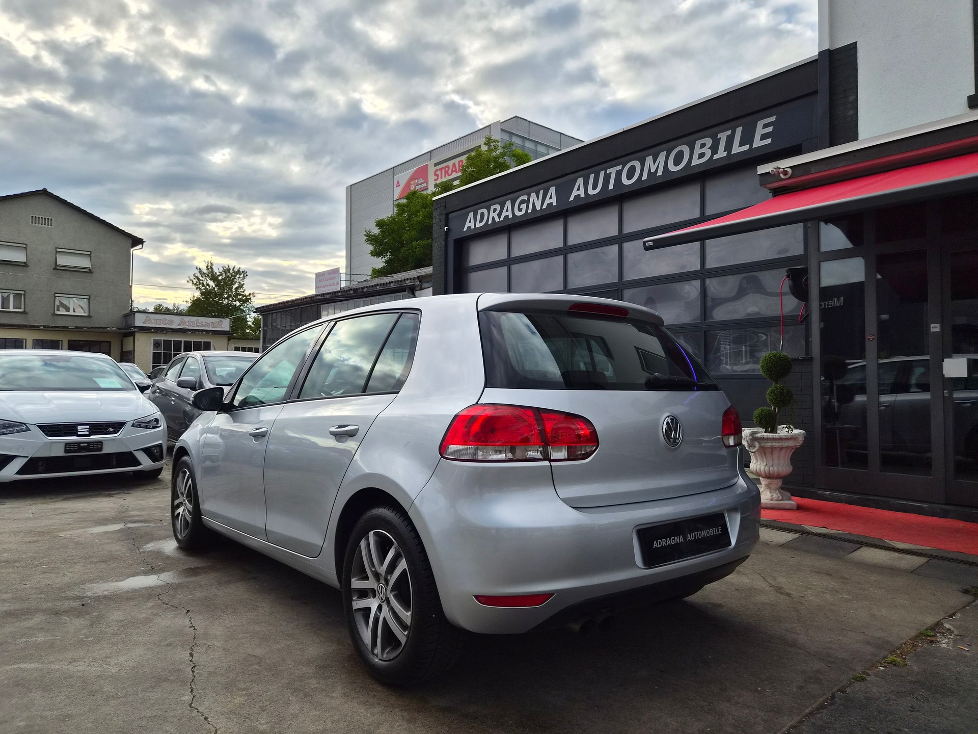 VW Golf 1.4 TSI Trendline DSG-image-5