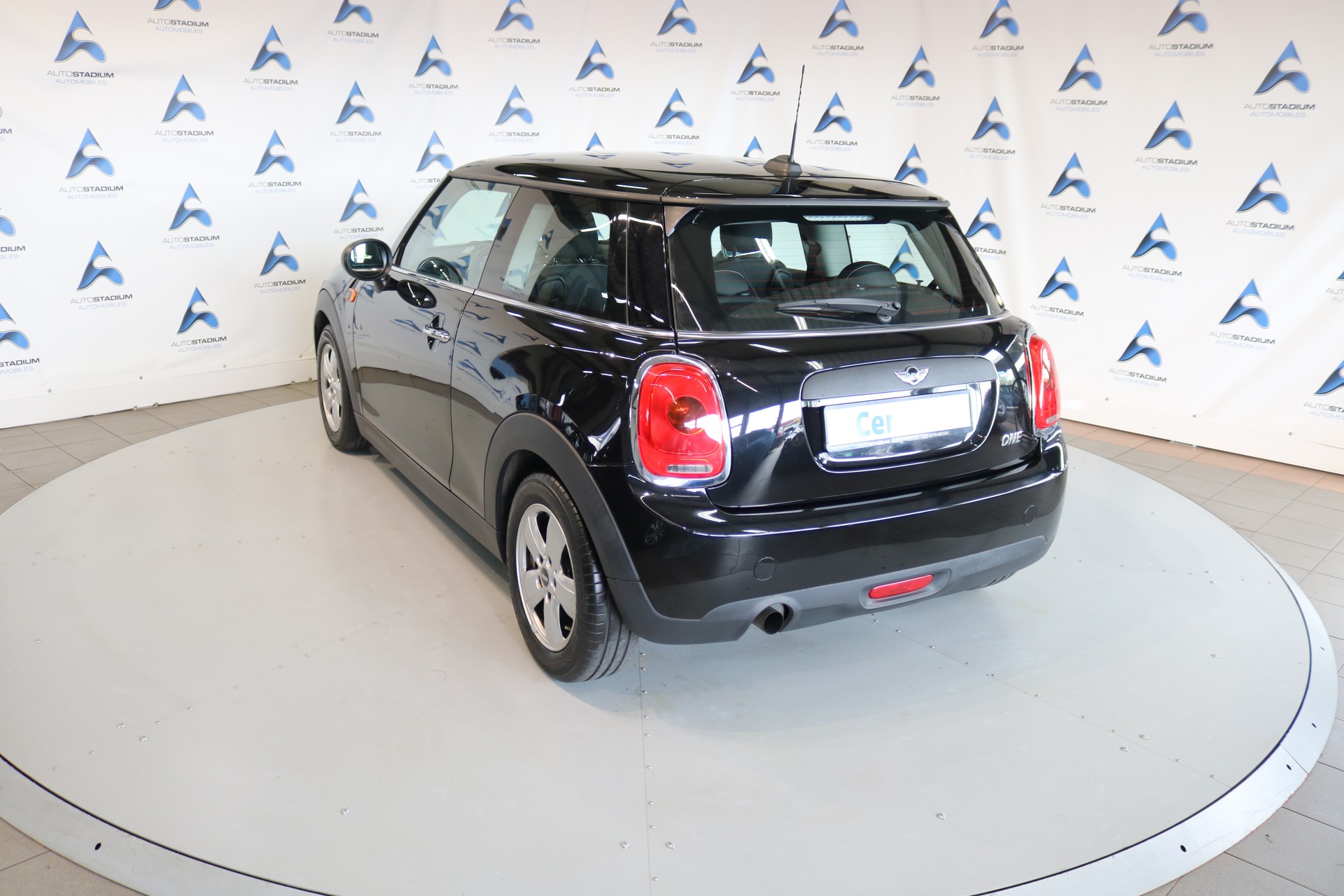 MINI One First-image-8