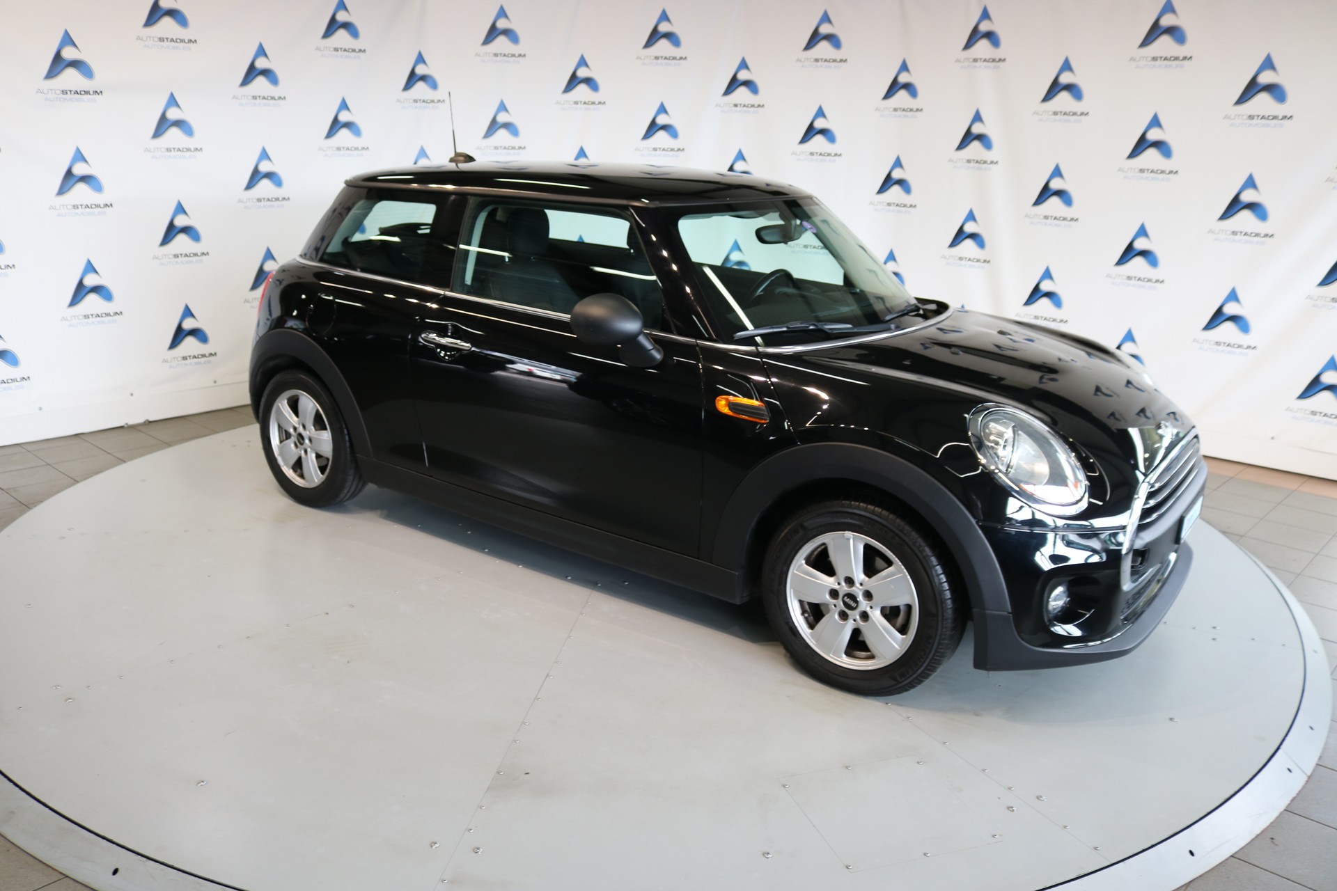 MINI One First-image-22
