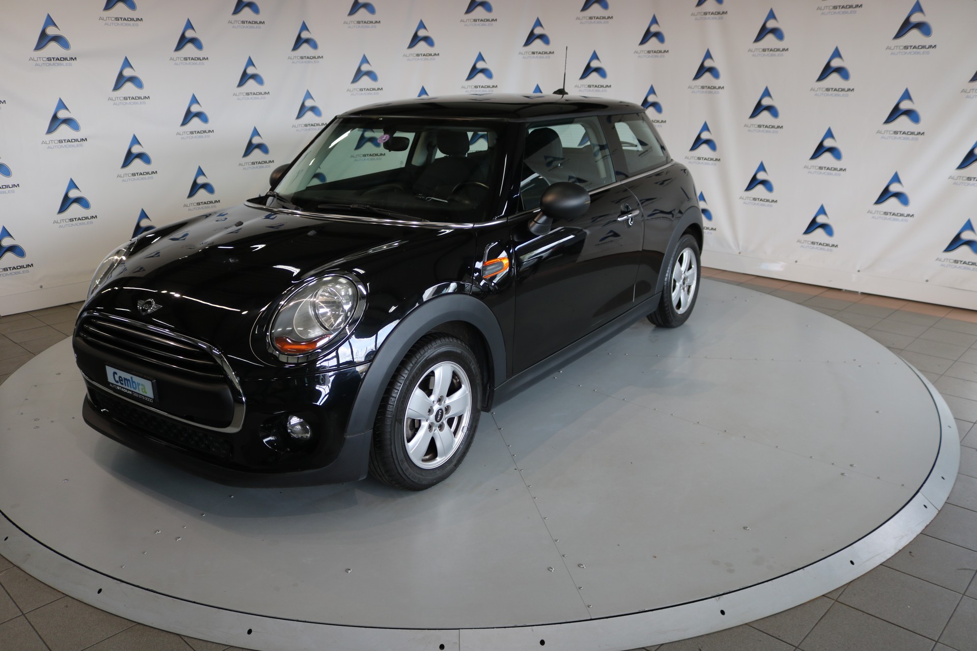 MINI One First-image-48
