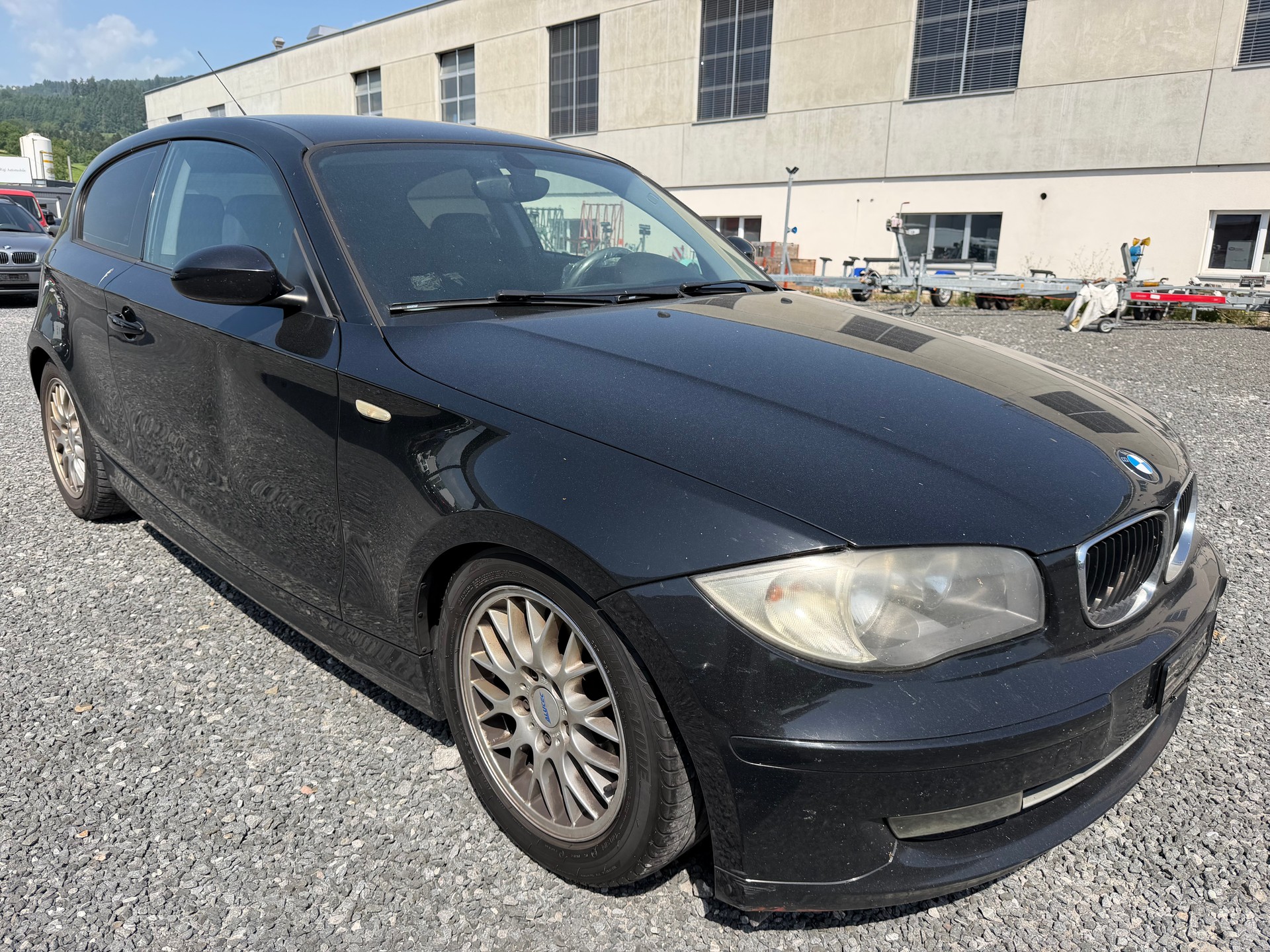 BMW 118d-image-0