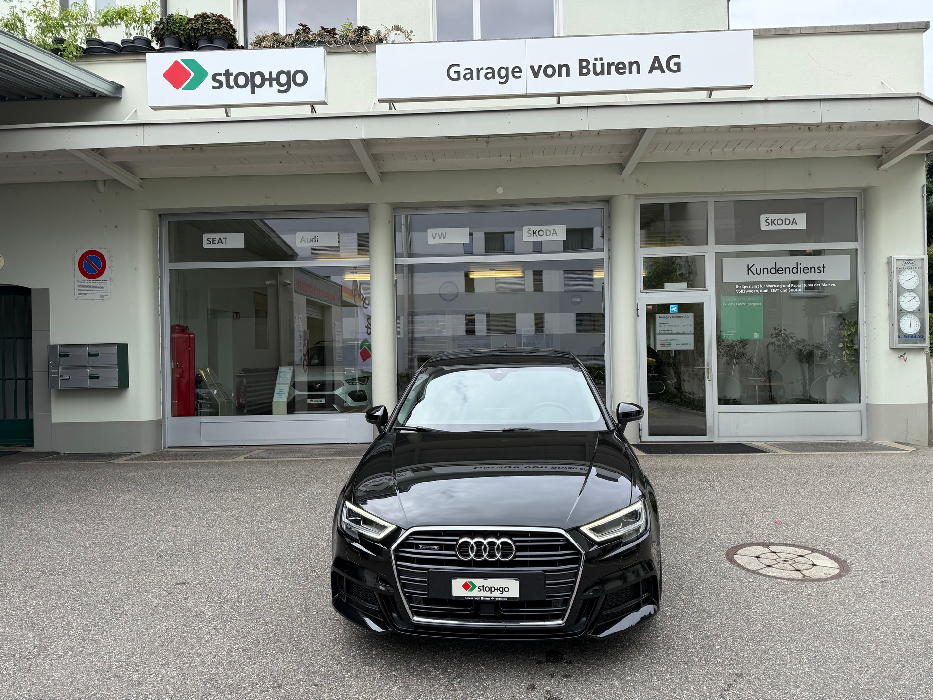 AUDI A3 Sportback 2.0 TFSI Sport quattro S-tronic-image-1