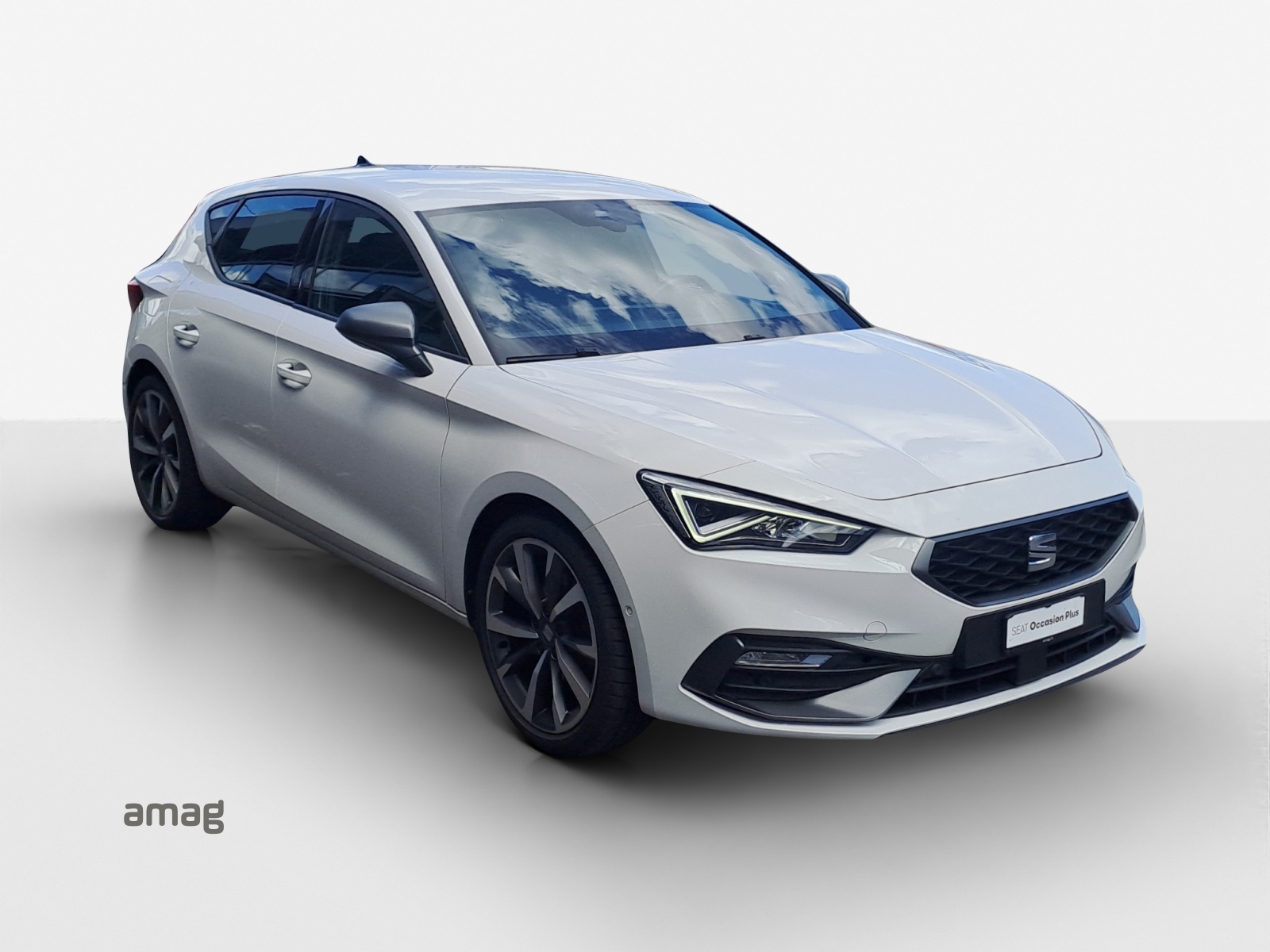 SEAT Leon 1.5 eTSI mHEV DSG FR-image-5