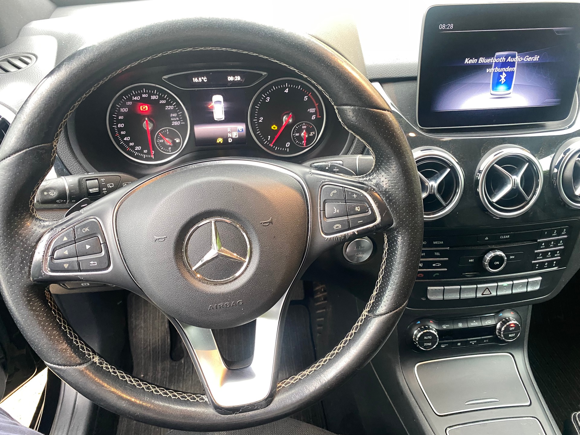 MERCEDES-BENZ B 220 CDI 4Matic 7G-DCT-image-9