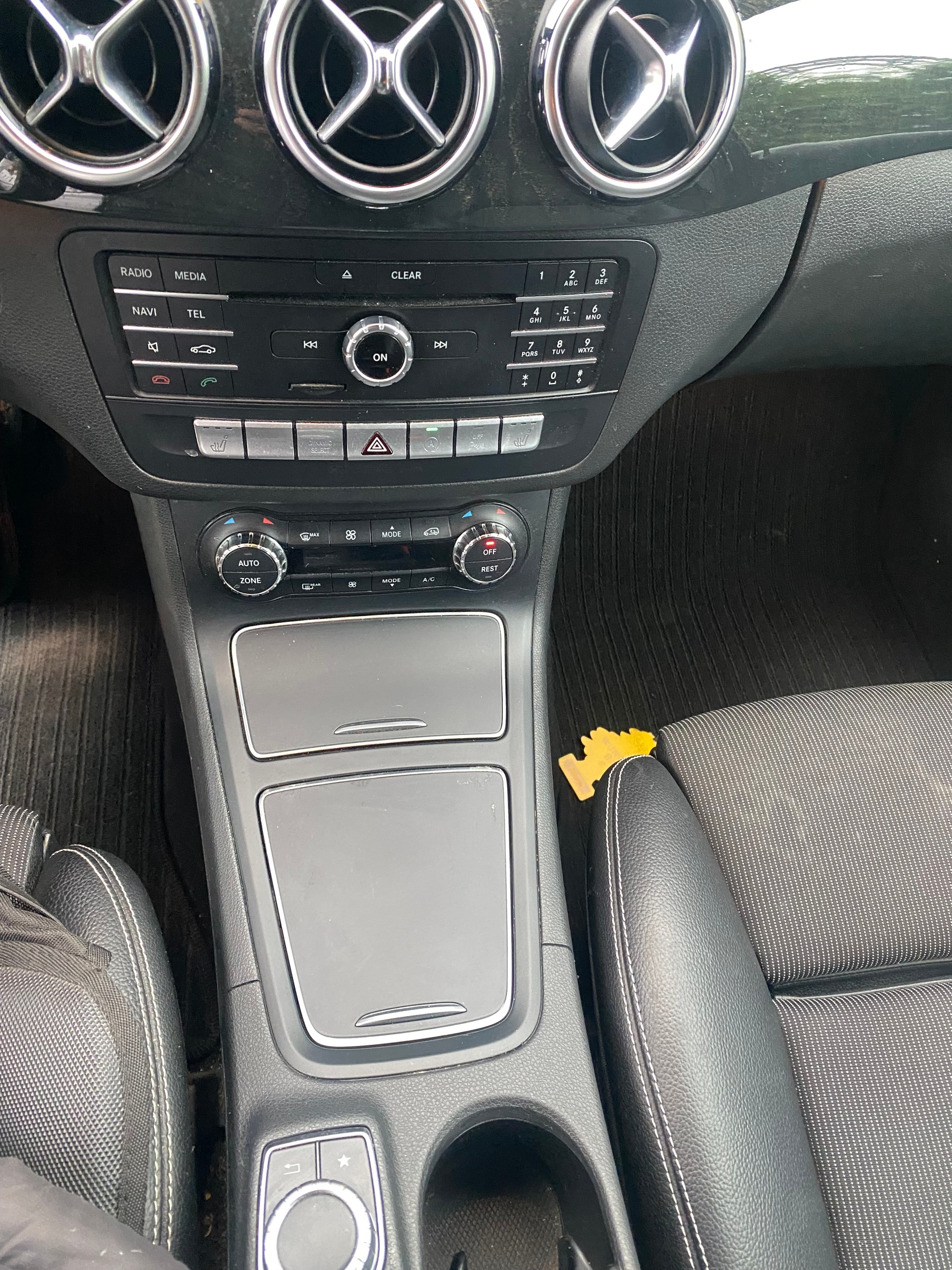 MERCEDES-BENZ B 220 CDI 4Matic 7G-DCT-image-12