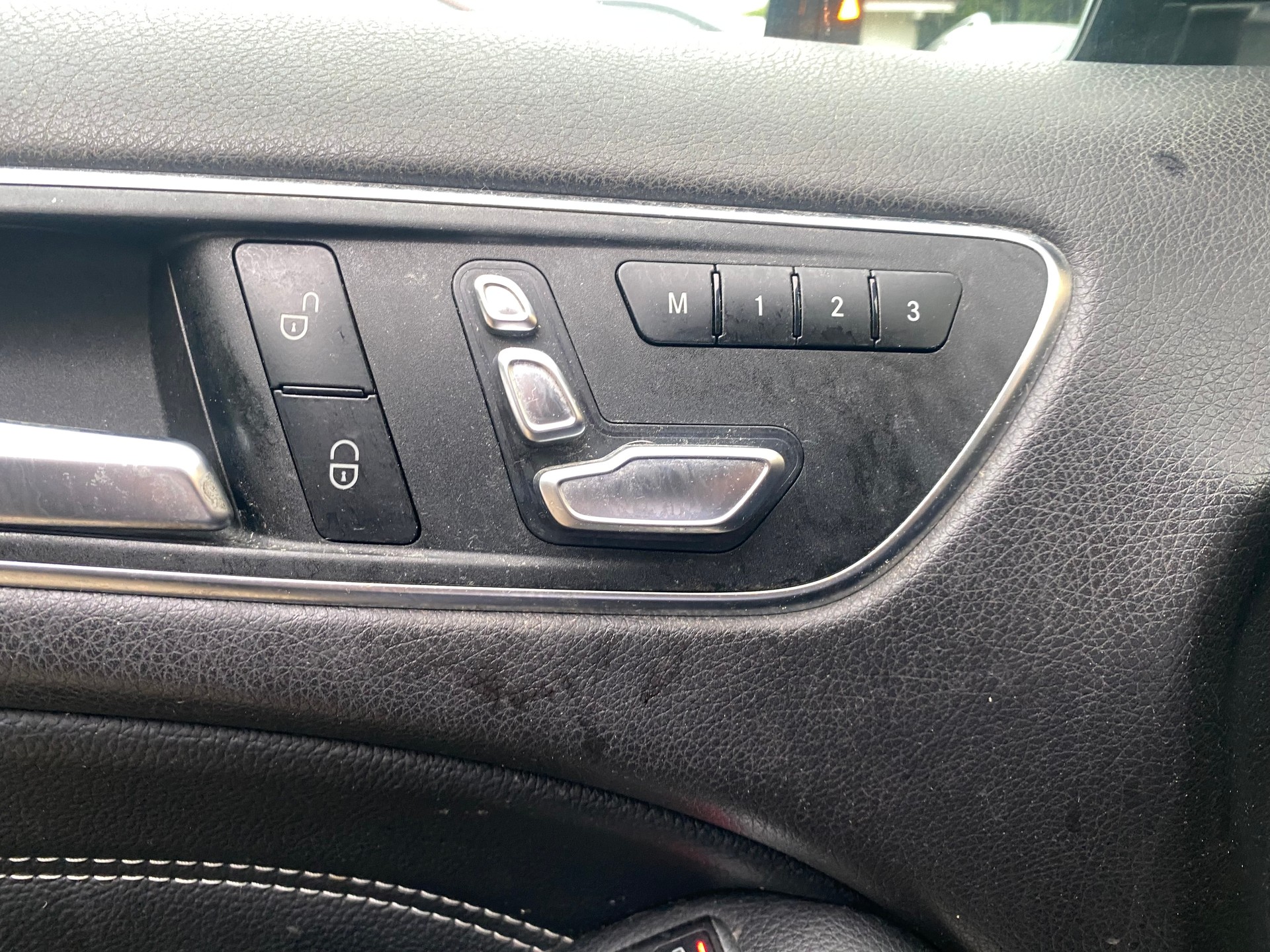 MERCEDES-BENZ B 220 CDI 4Matic 7G-DCT-image-13