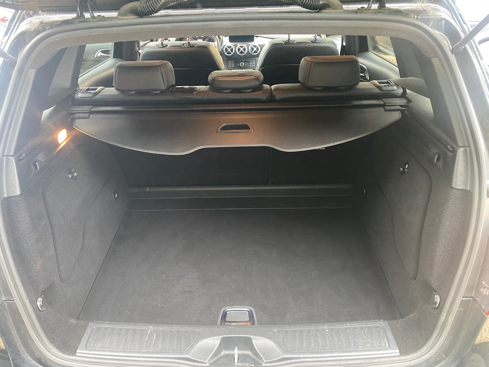 MERCEDES-BENZ B 220 CDI 4Matic 7G-DCT-image-8