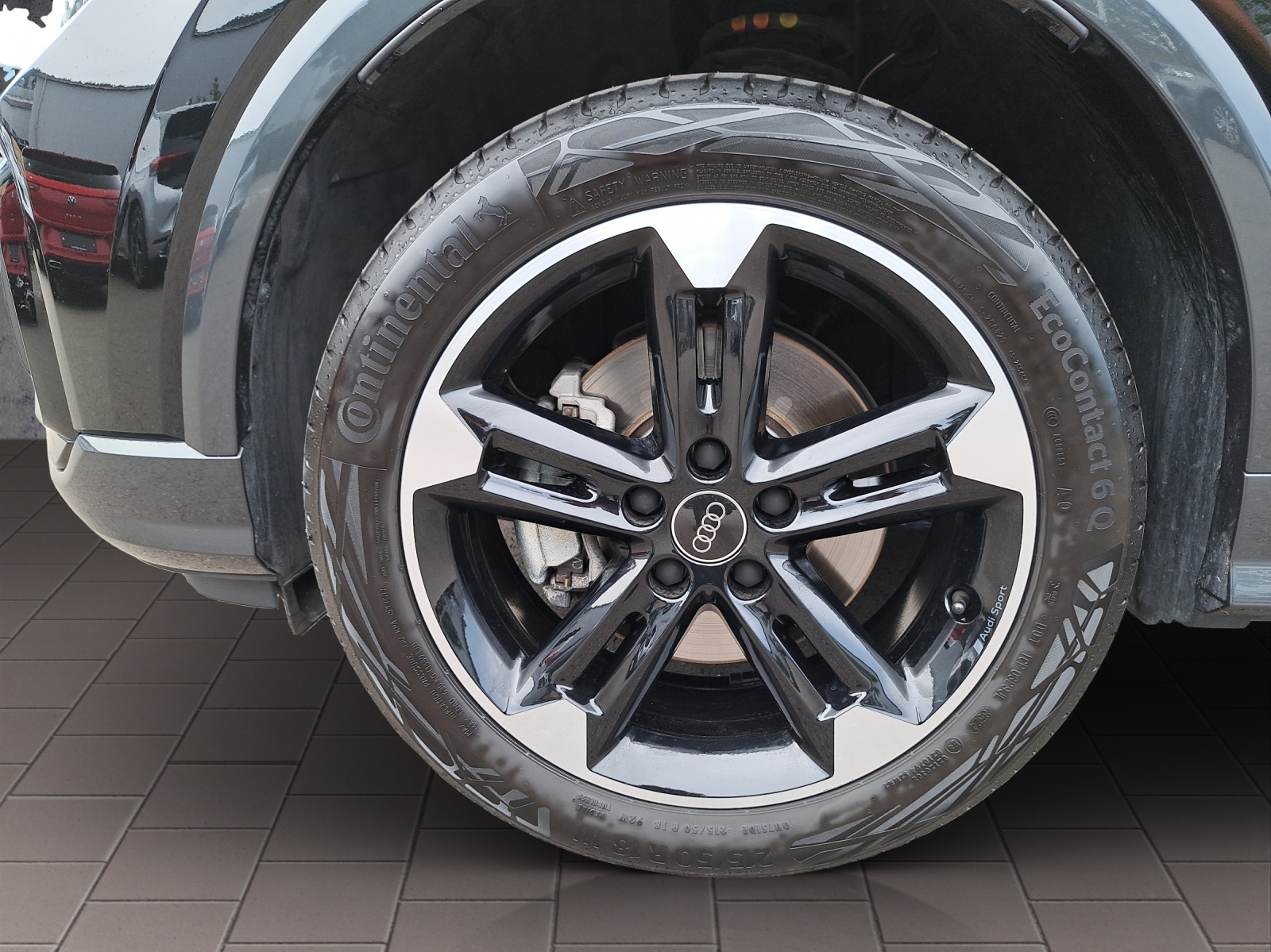 AUDI Q2 2.0 40 TFSI Advanced Attraction quattro-image-8