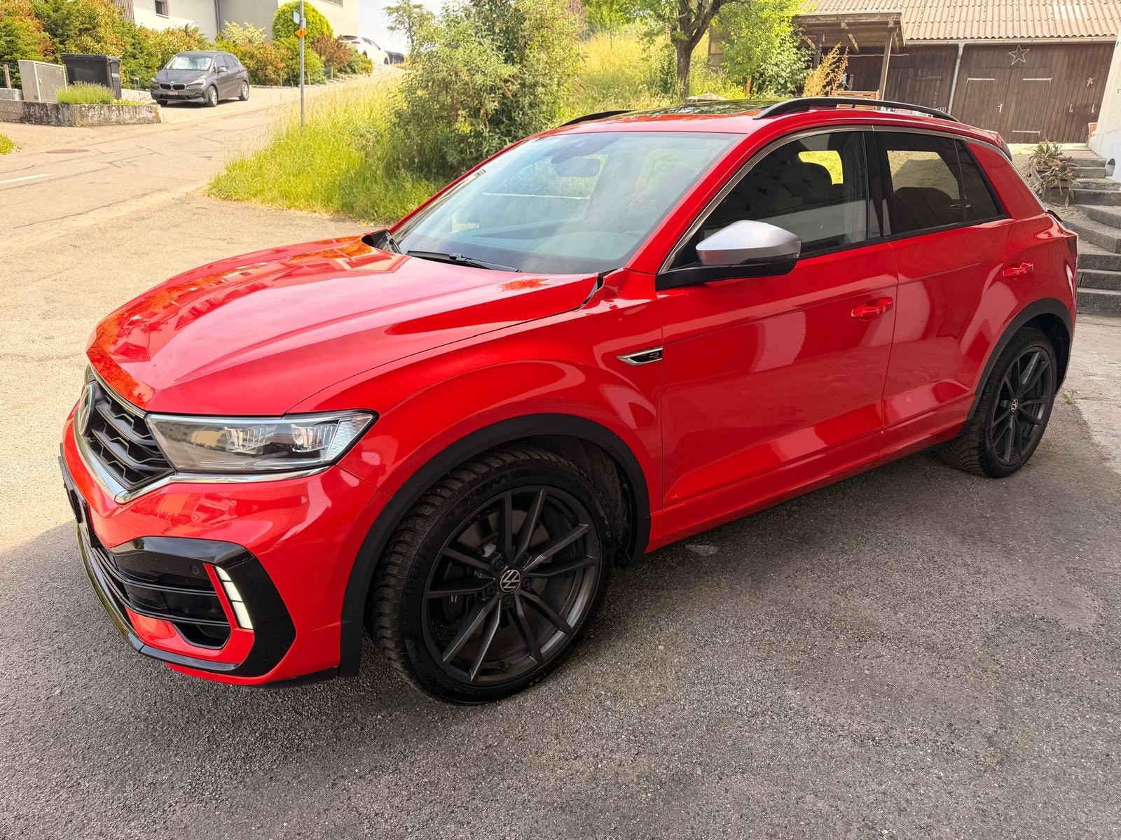 VW T-Roc 2.0 TSI R DSG 4Motion-image-0