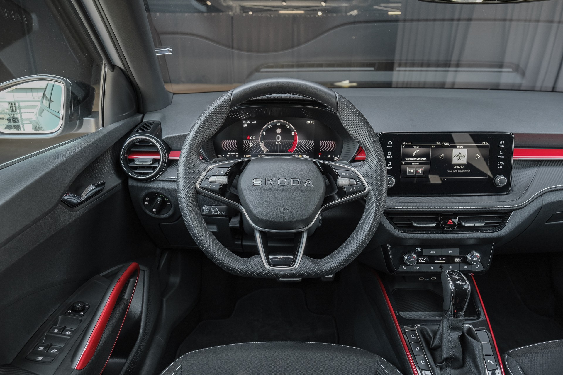 SKODA Fabia 1.0 TSI Monte Carlo DSG-image-14
