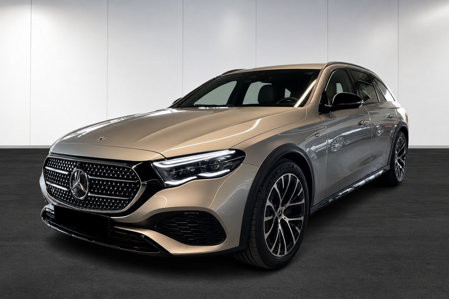 MERCEDES-BENZ E 300 de All-Terrain 4Matic 9G-Tronic-image-0