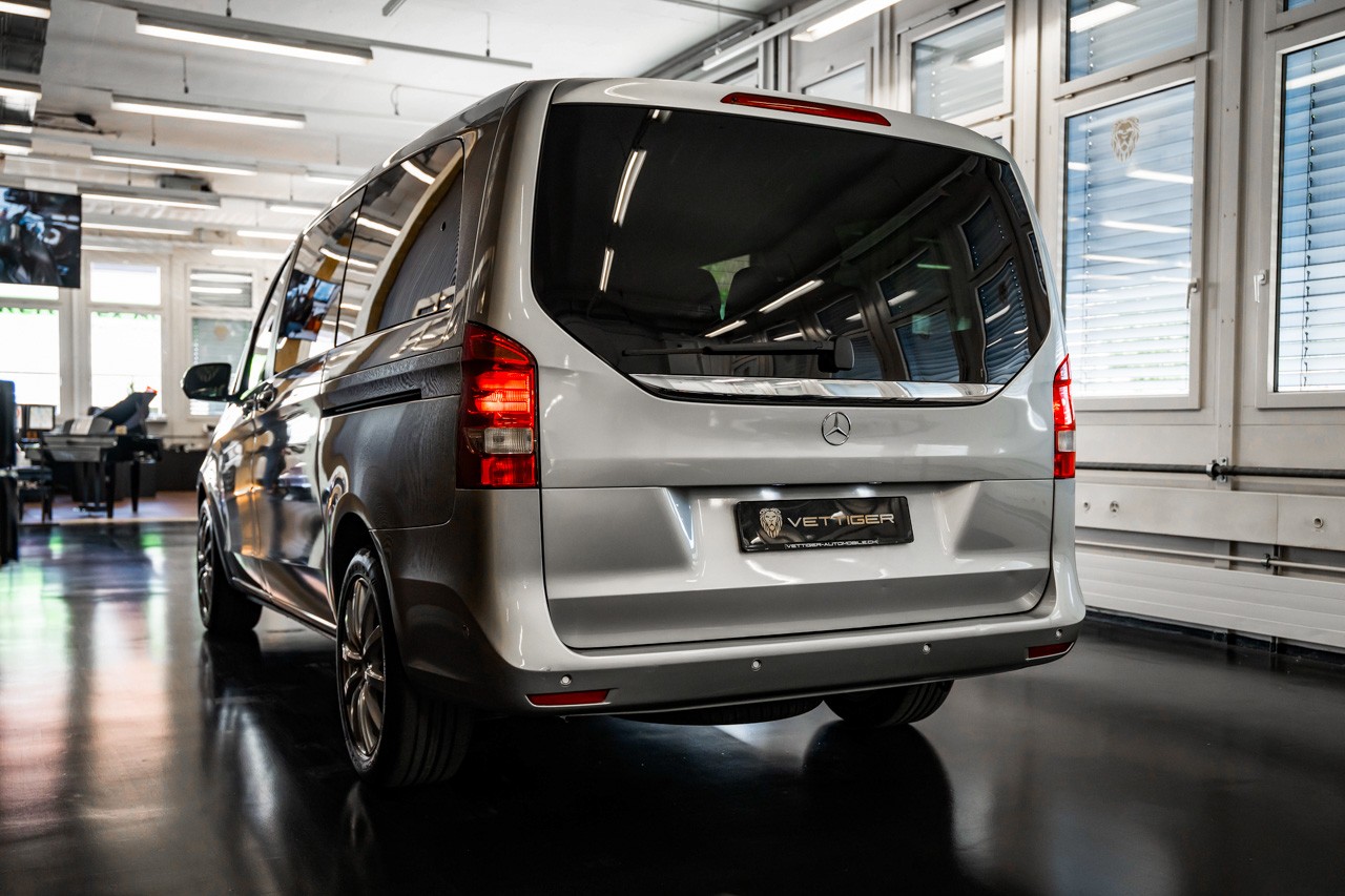 MERCEDES-BENZ V 220 d lang 7G-Tronic-image-4