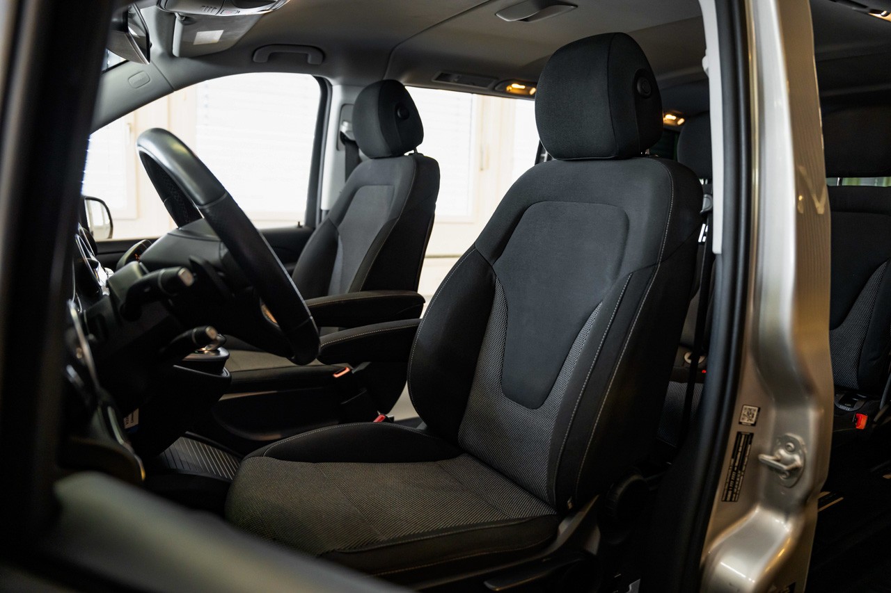 MERCEDES-BENZ V 220 d lang 7G-Tronic-image-14