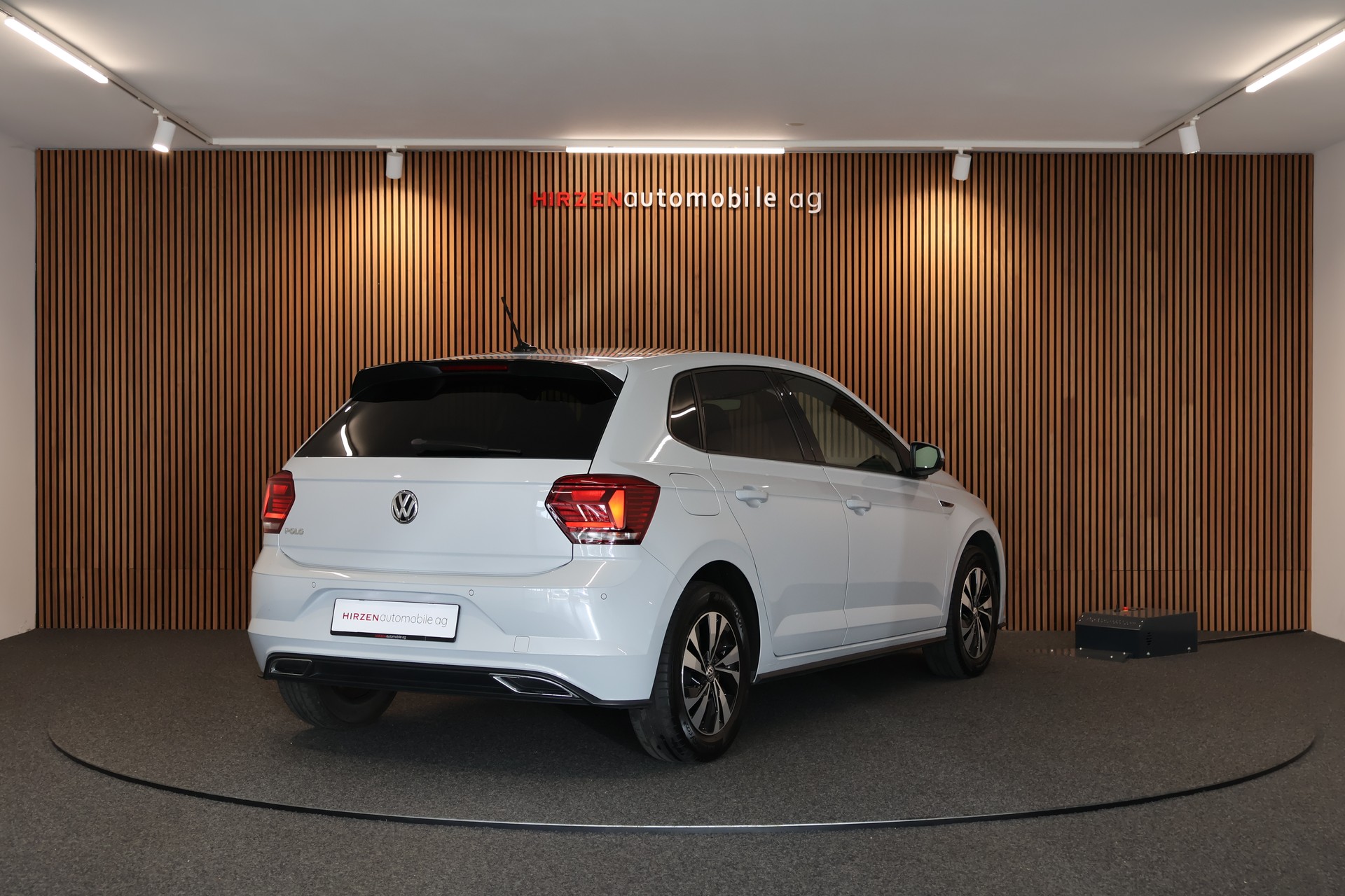VW Polo 1.0 TSI BMT R Line-image-4