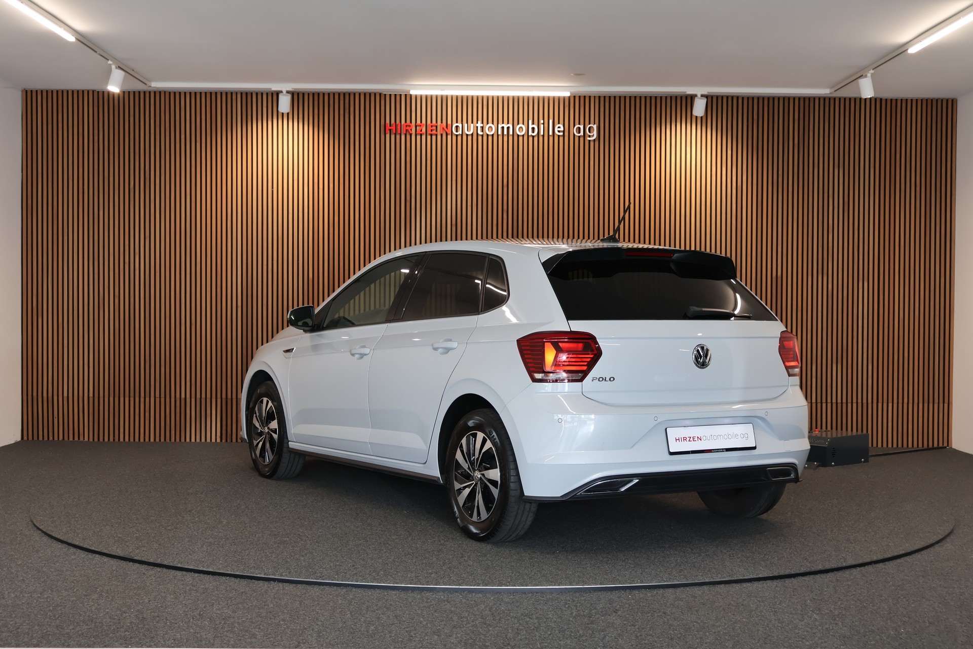 VW Polo 1.0 TSI BMT R Line-image-2
