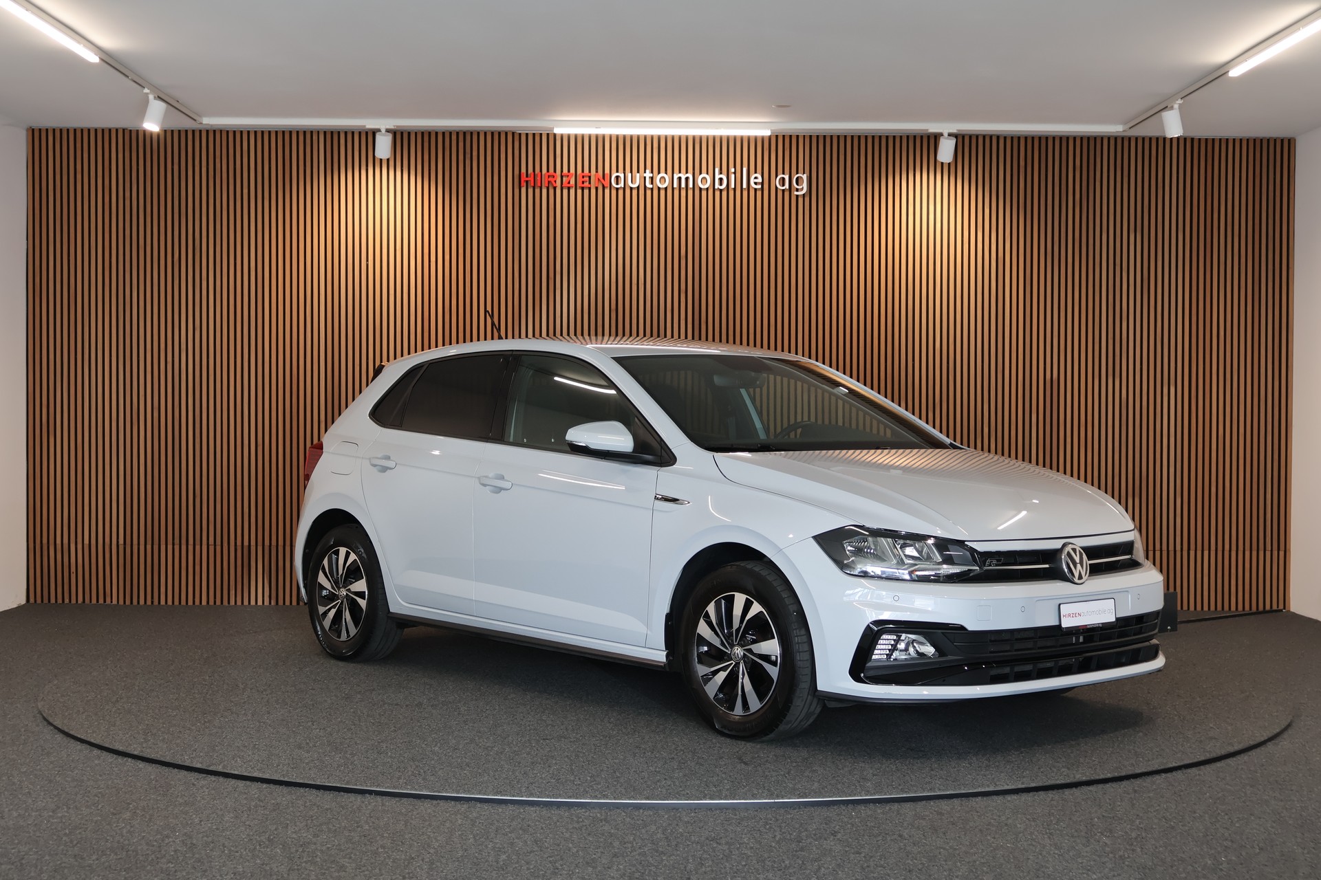 VW Polo 1.0 TSI BMT R Line-image-6
