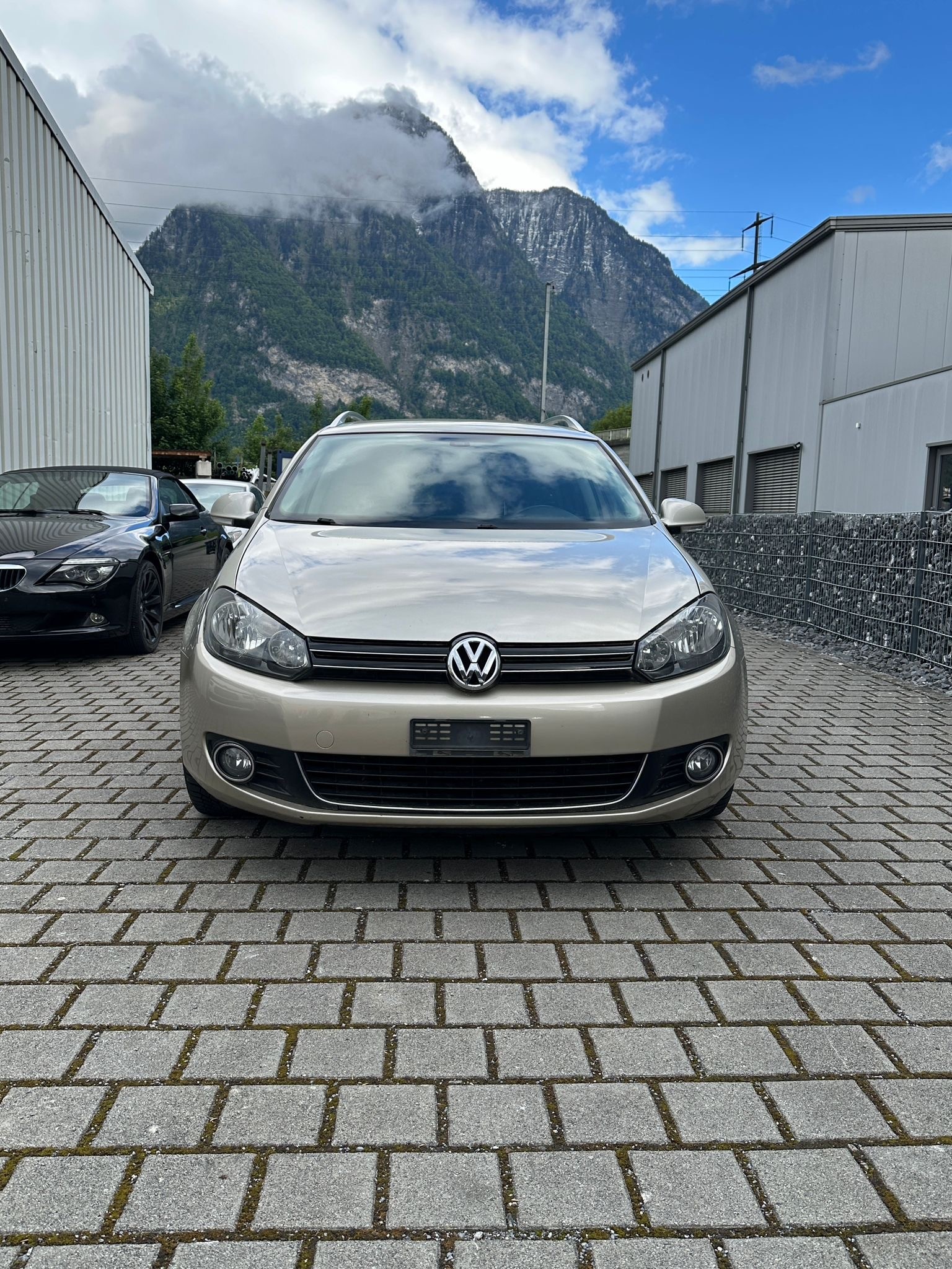 Car photo