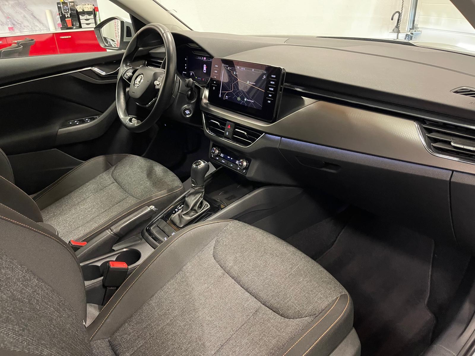 SKODA Kamiq 1.0 TSI Ambition DSG-image-10