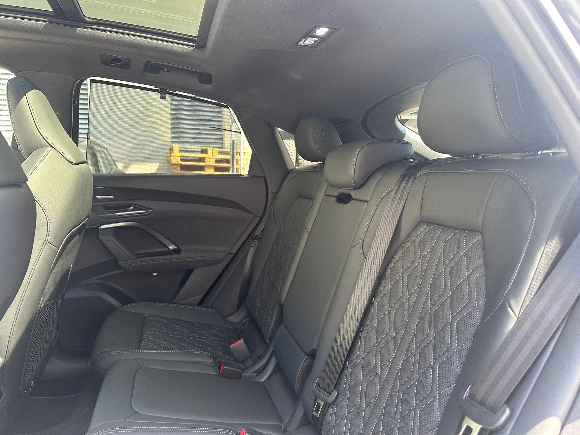 AUDI Q5 Sportback TDI quattro 220 kW S-tronic-image-9