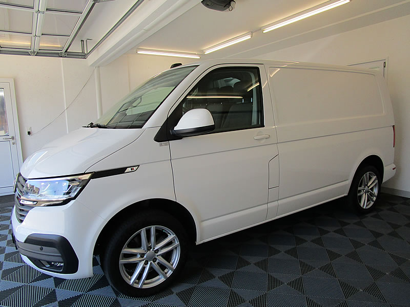 VW T6.1 2.0 Bi-TDI DSG-image-16