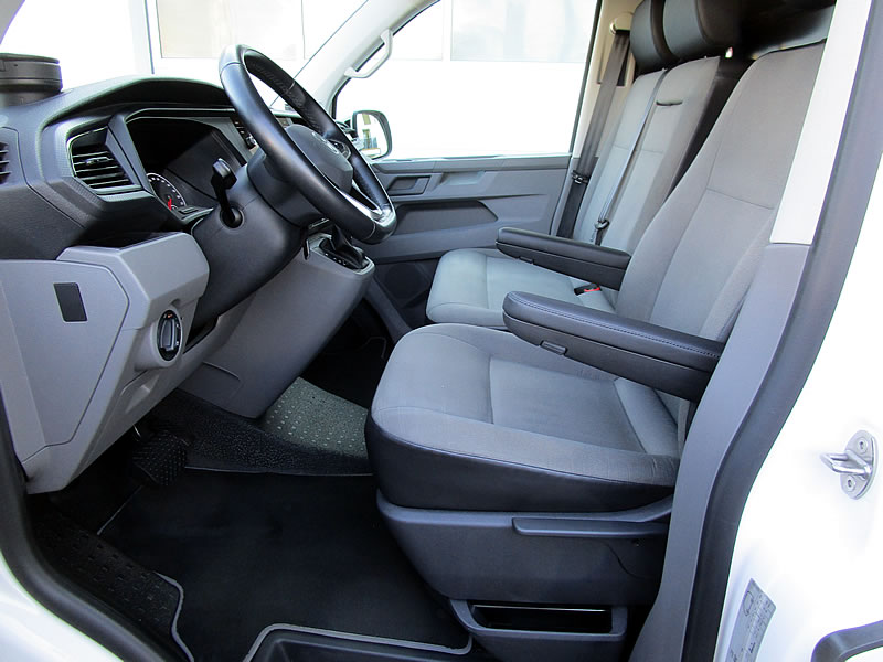 VW T6.1 2.0 Bi-TDI DSG-image-15