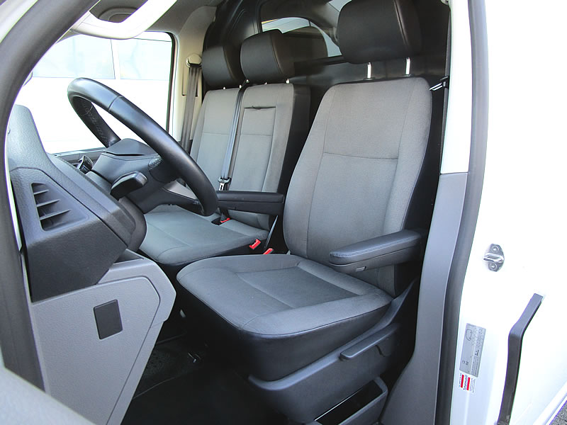VW T6.1 2.0 Bi-TDI DSG-image-14