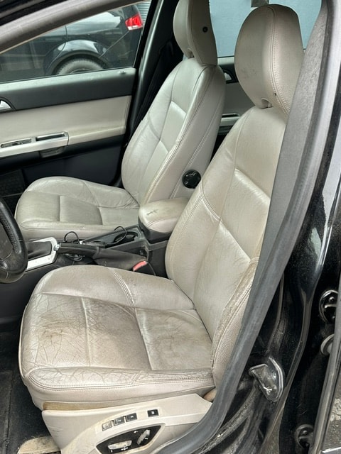 VOLVO V50 T5 AWD Momentum-image-8