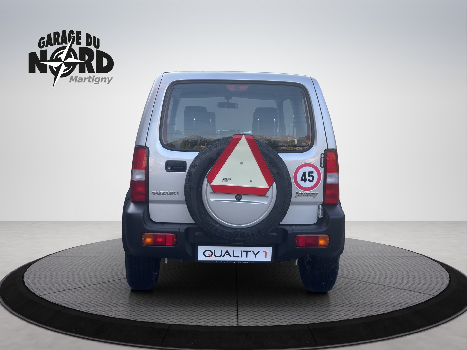 SUZUKI Jimny 1.3 16V 45 KM/H-image-4