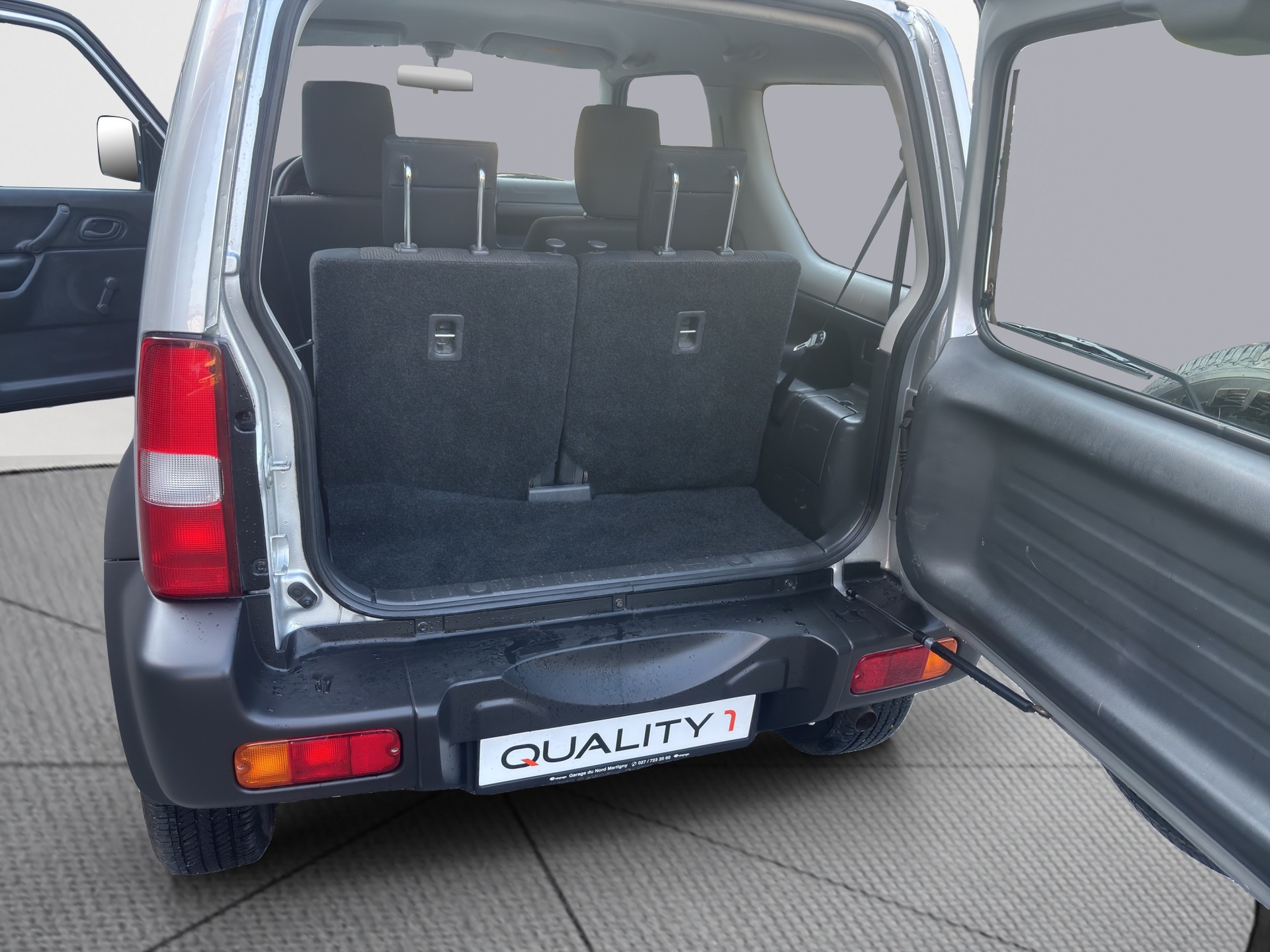 SUZUKI Jimny 1.3 16V 45 KM/H-image-14