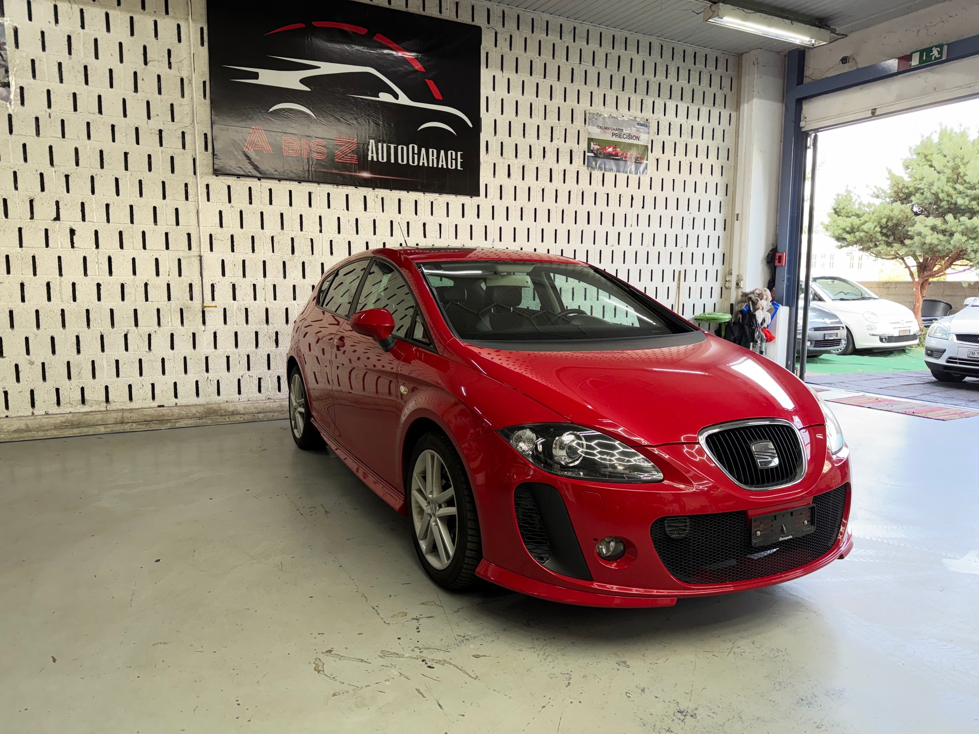 SEAT Leon 2.0 TSI FR DSG-image-2